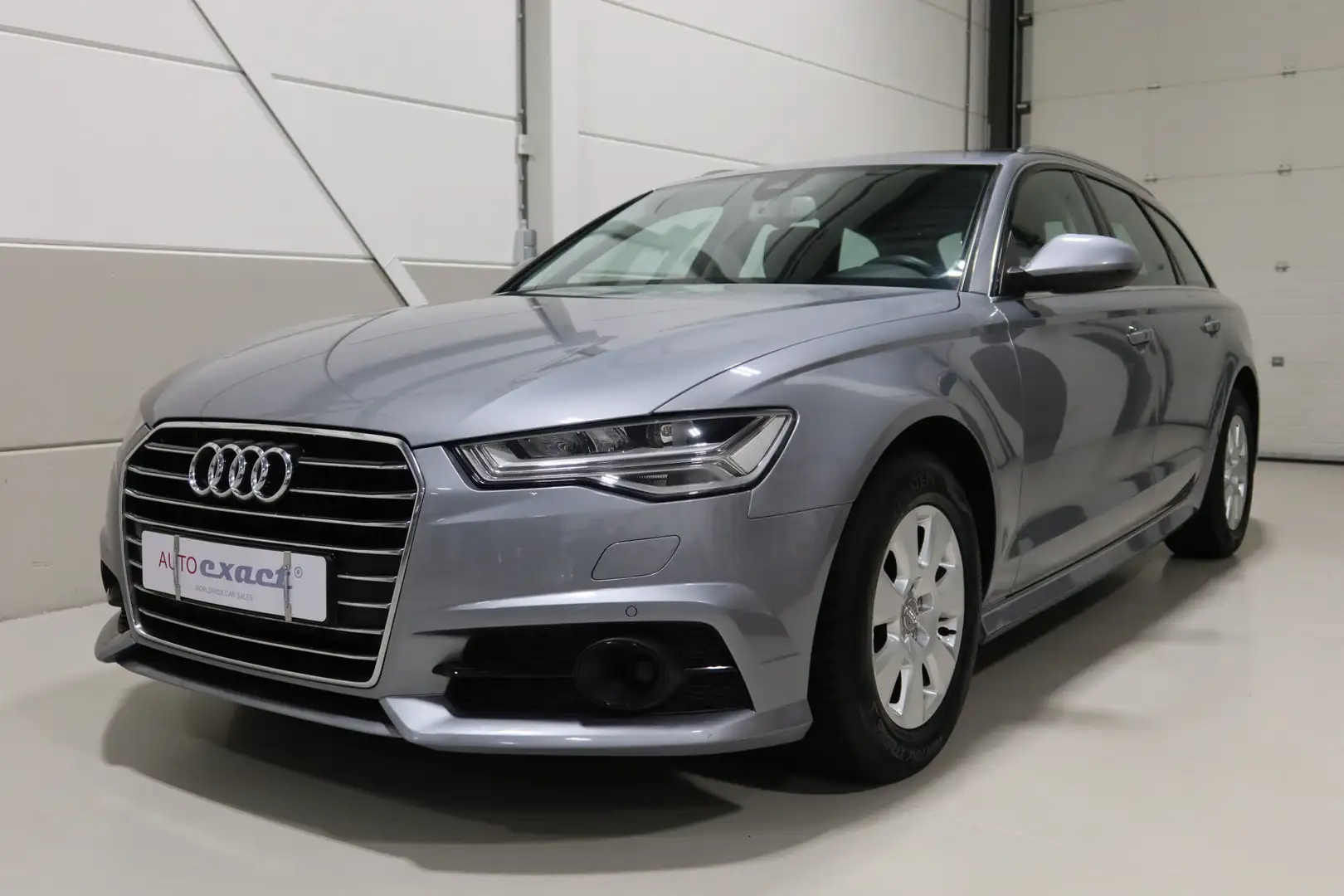 Audi A6 Avant 2.0 tdi Business edition ultra I 11.000 euro Gris - 1