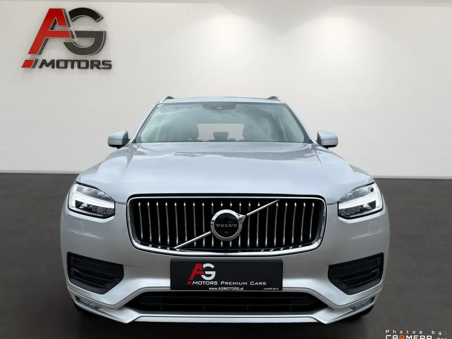 Volvo XC90 B5 AWD Momentum Pro/LED/Kamera/Panorama/AHK/Navi/ Silber - 2
