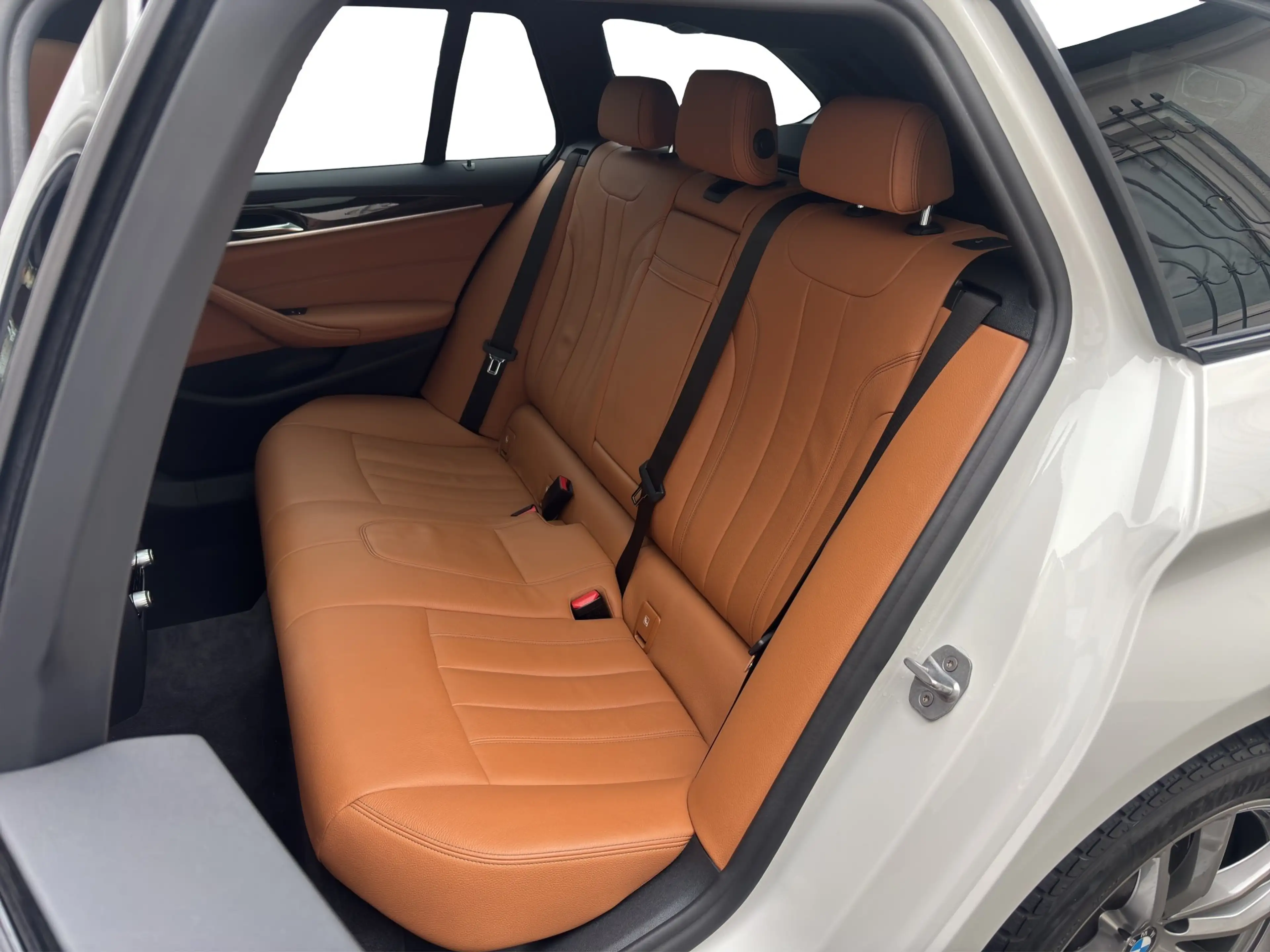 BMW 540 i xDrive Touring M Sportpaket TOP AUSSTATTUNG — photo 12