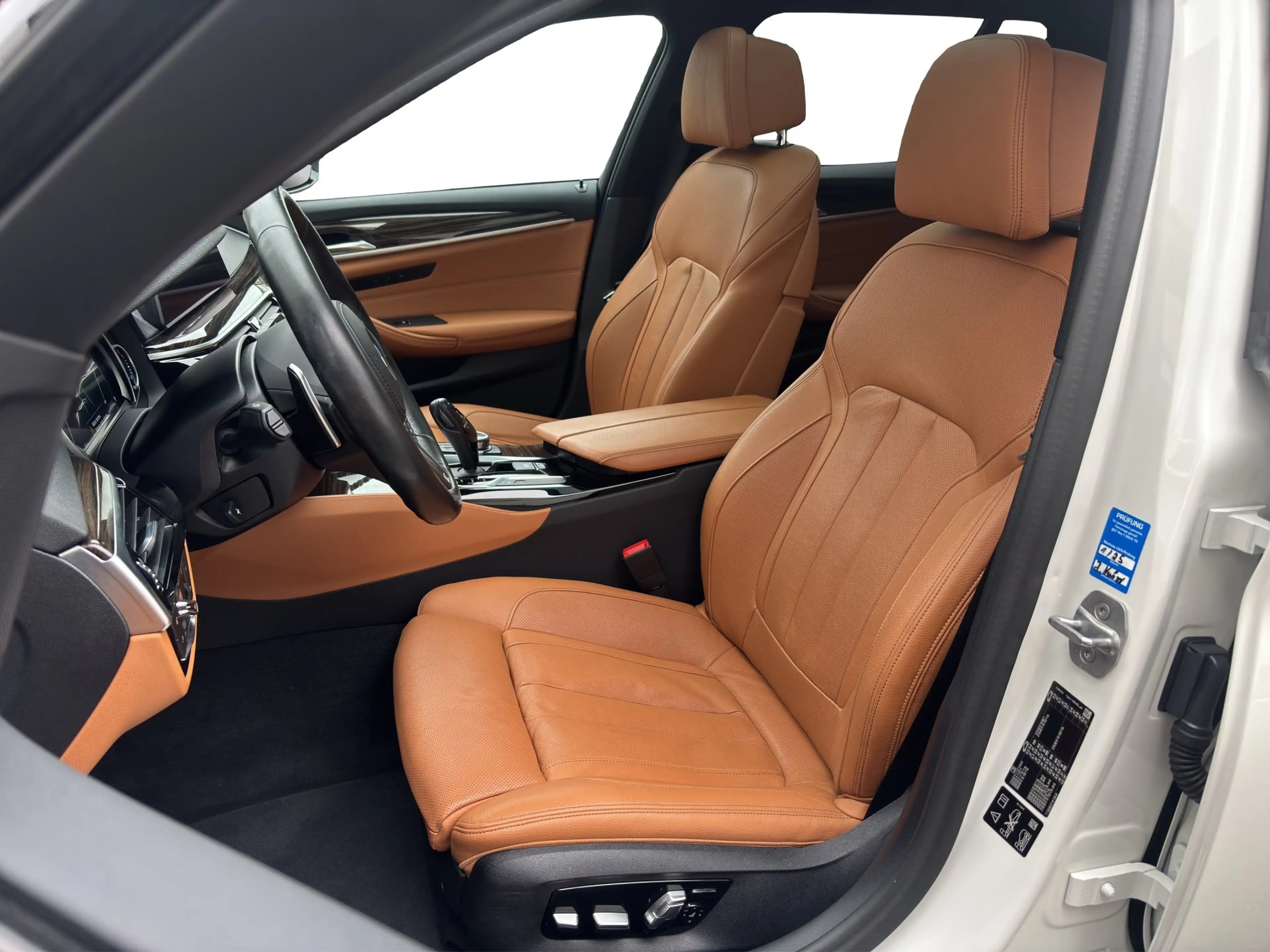 BMW 540 i xDrive Touring M Sportpaket TOP AUSSTATTUNG — photo 9