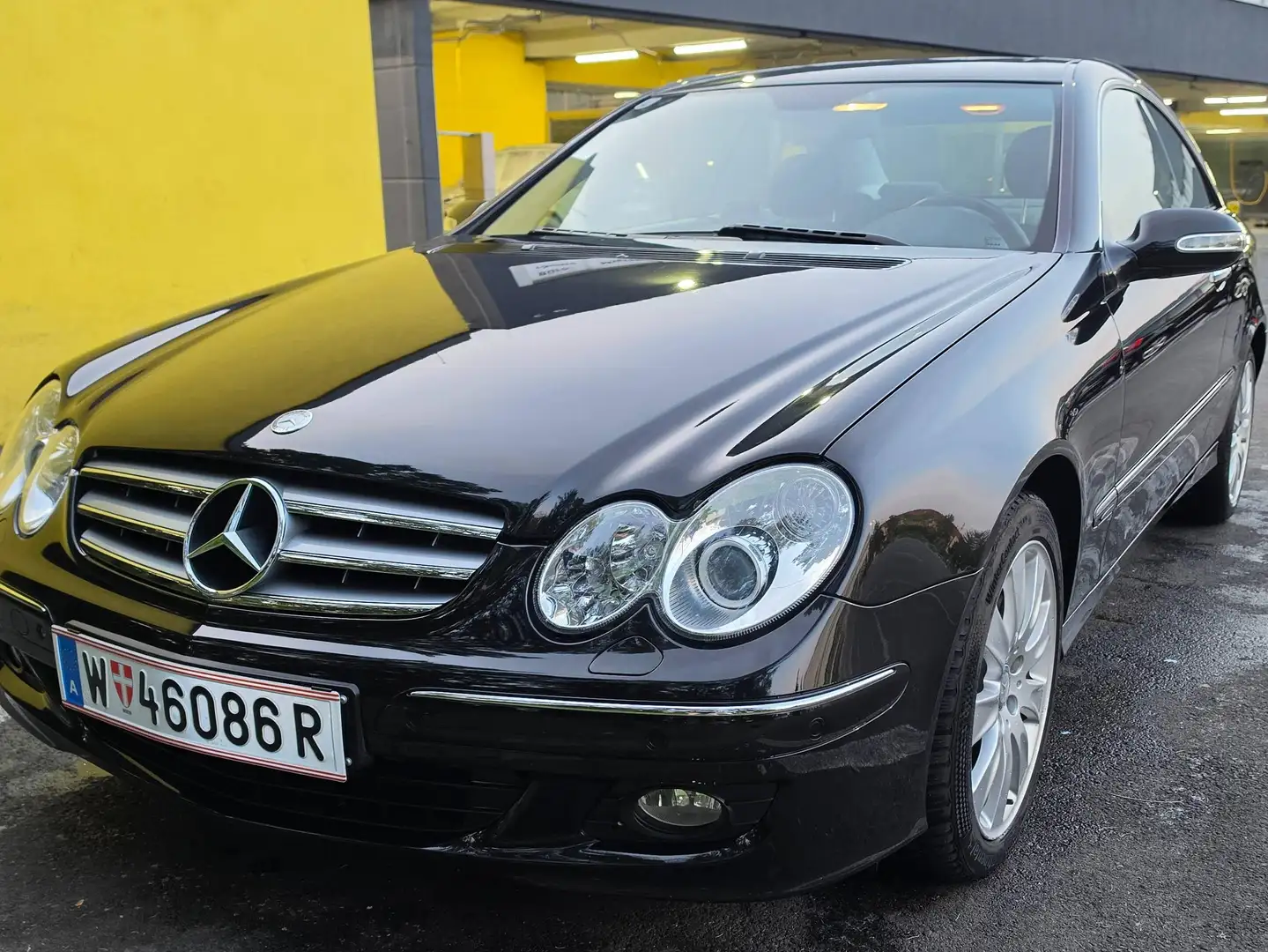Mercedes-Benz CLK 320 CLK 320 Elegance CDI Aut. Elegance Schwarz - 1