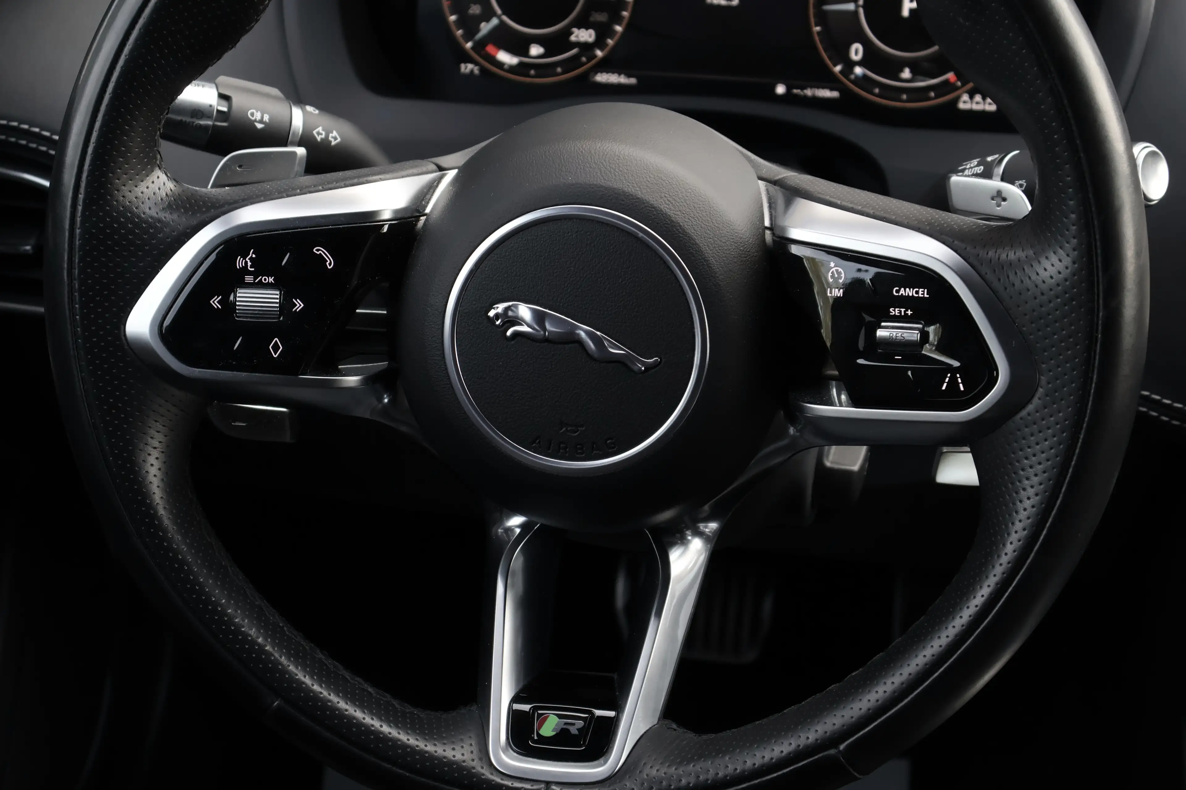 Jaguar XE XE 2.0 T R-Sport (EU6.2) LijnA Dodeh Carplay Garantie* — photo 11