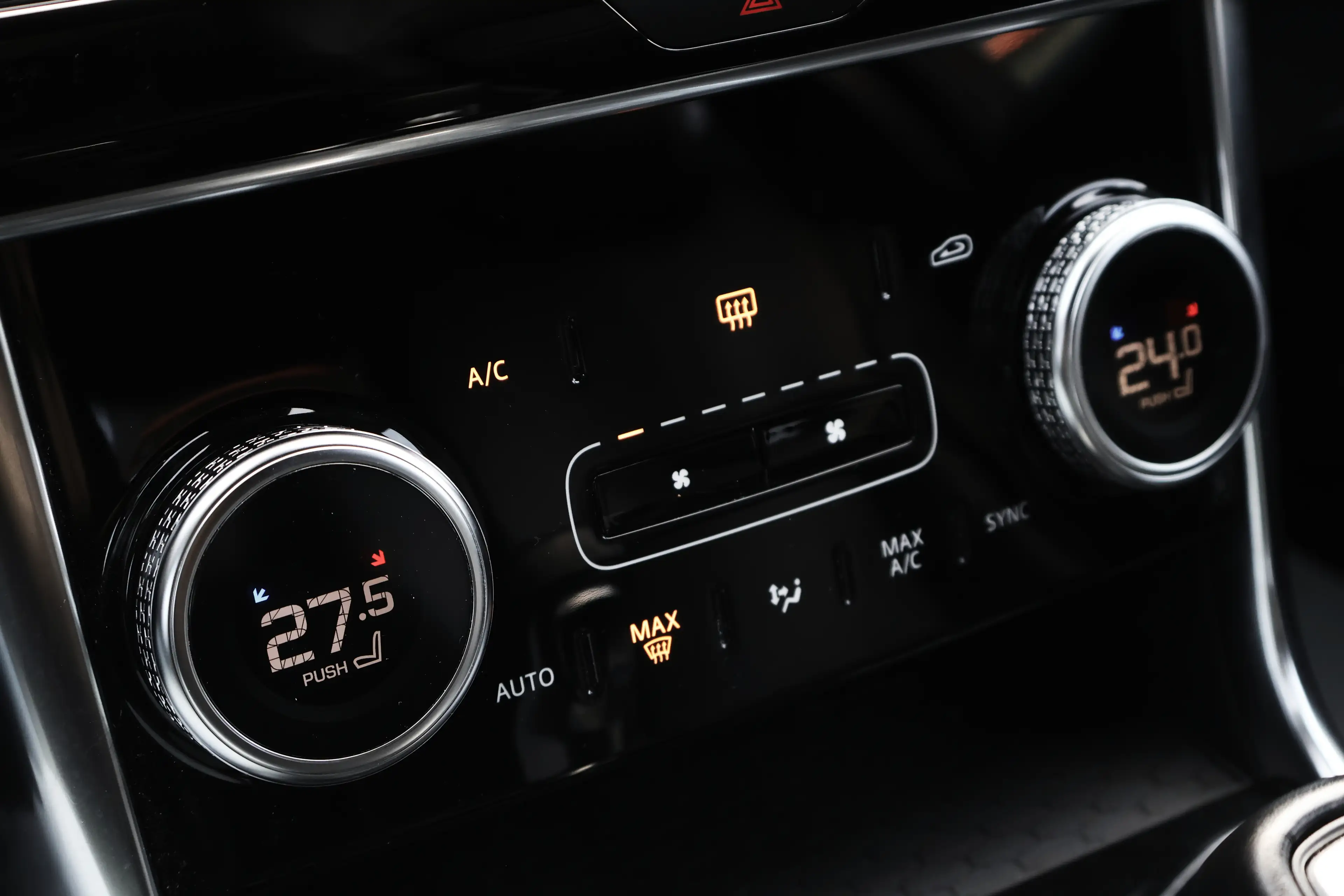 Jaguar XE XE 2.0 T R-Sport (EU6.2) LijnA Dodeh Carplay Garantie* — photo 13