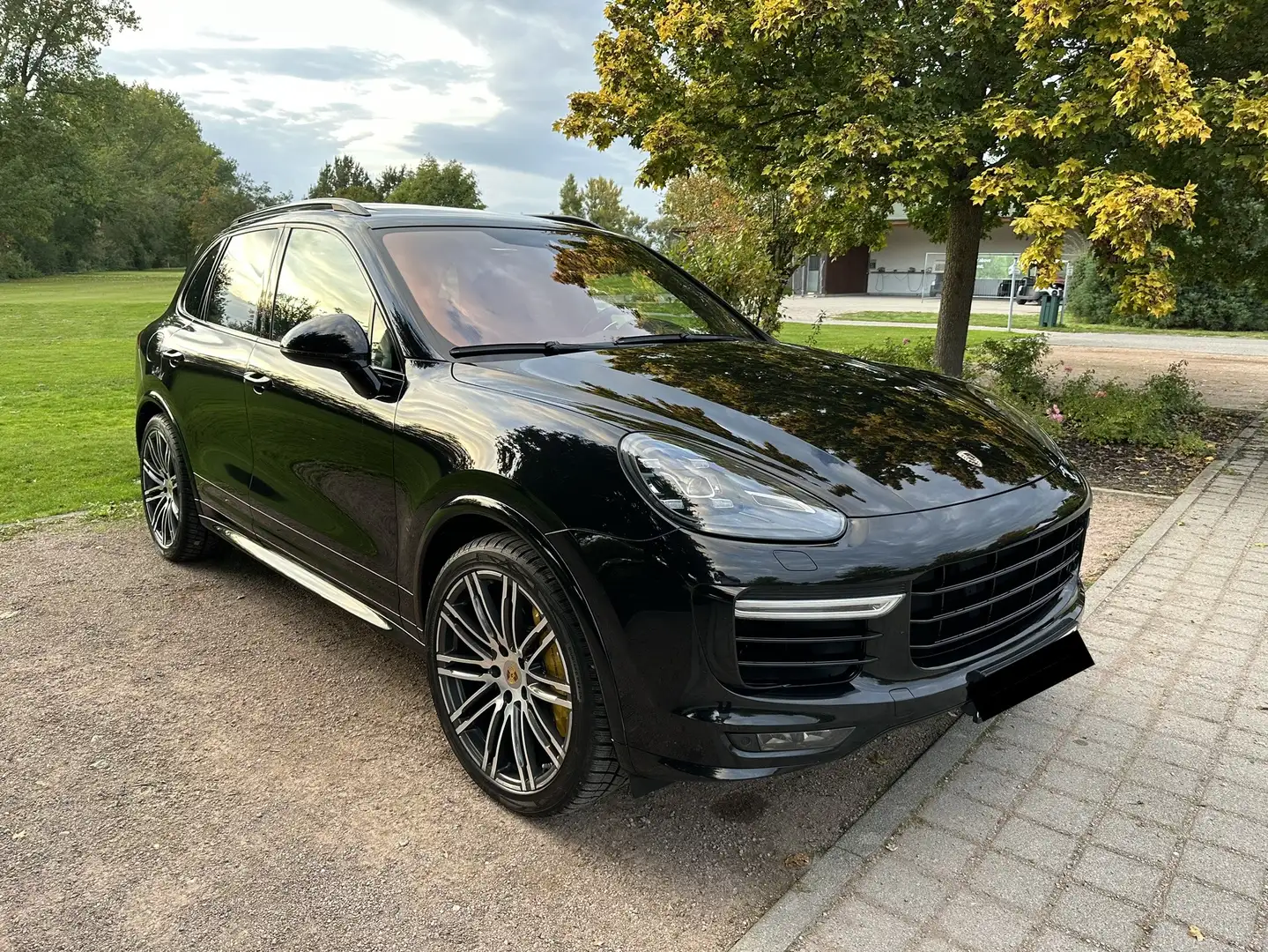 Porsche Cayenne Cayenne Turbo S  PANO ST.HZ TV AHK  SPORT CHRONO - 1