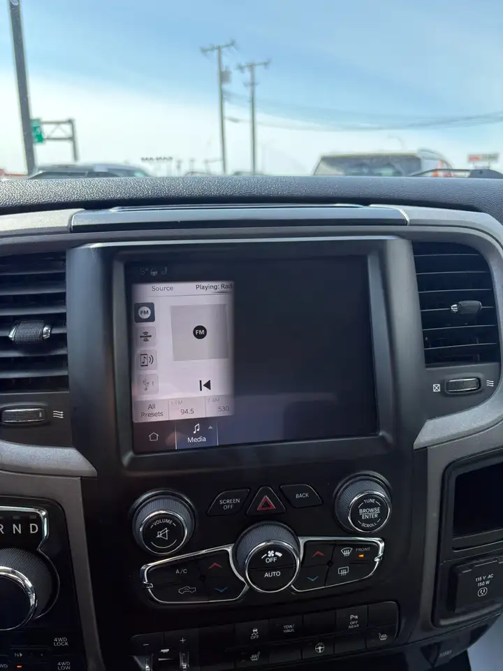 RAM 1500 снимка RAM 1500