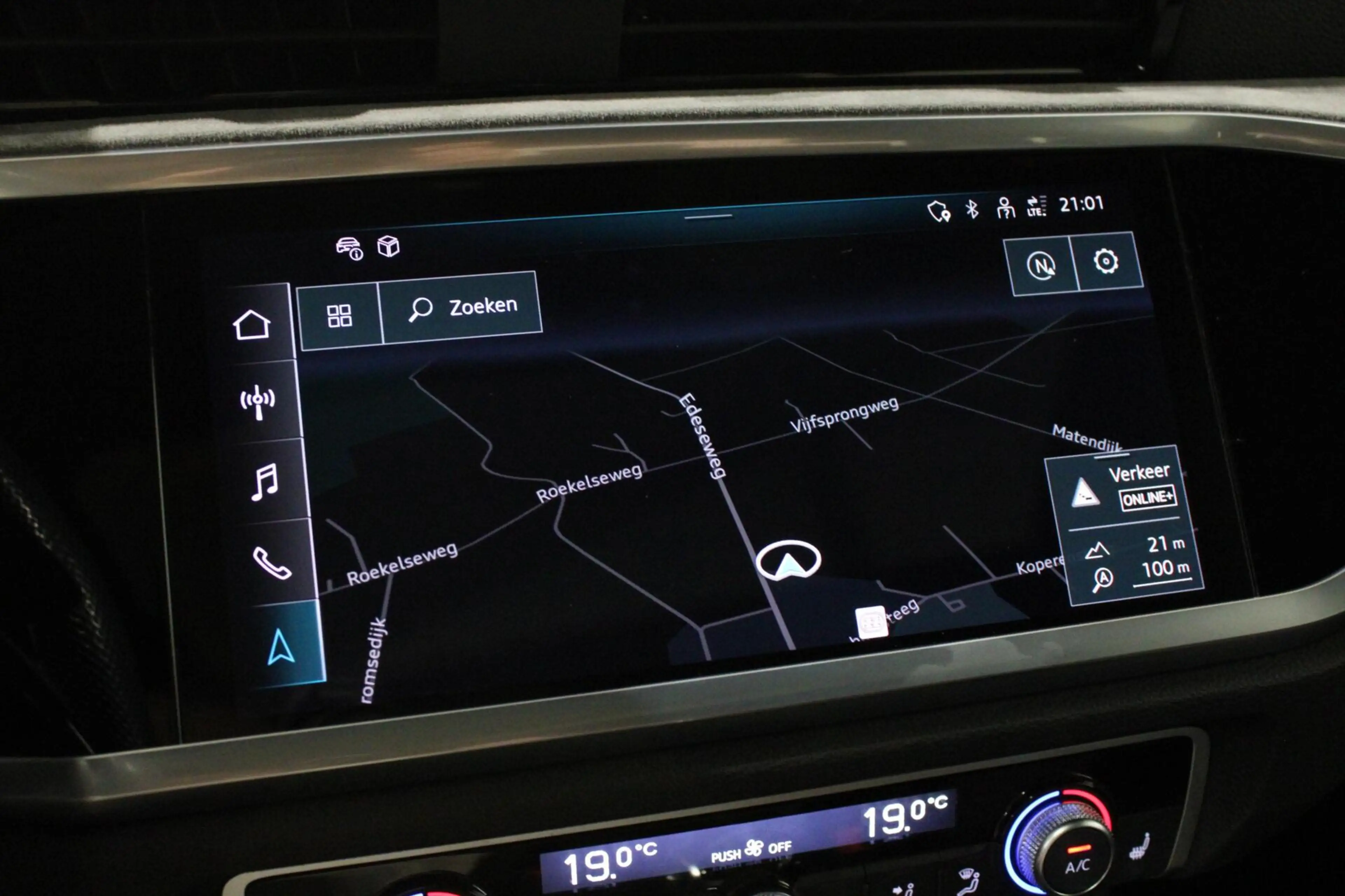 Audi Q3 Sportback 45 TFSIe S Edition | PANO | 360CAM | STO — photo 20