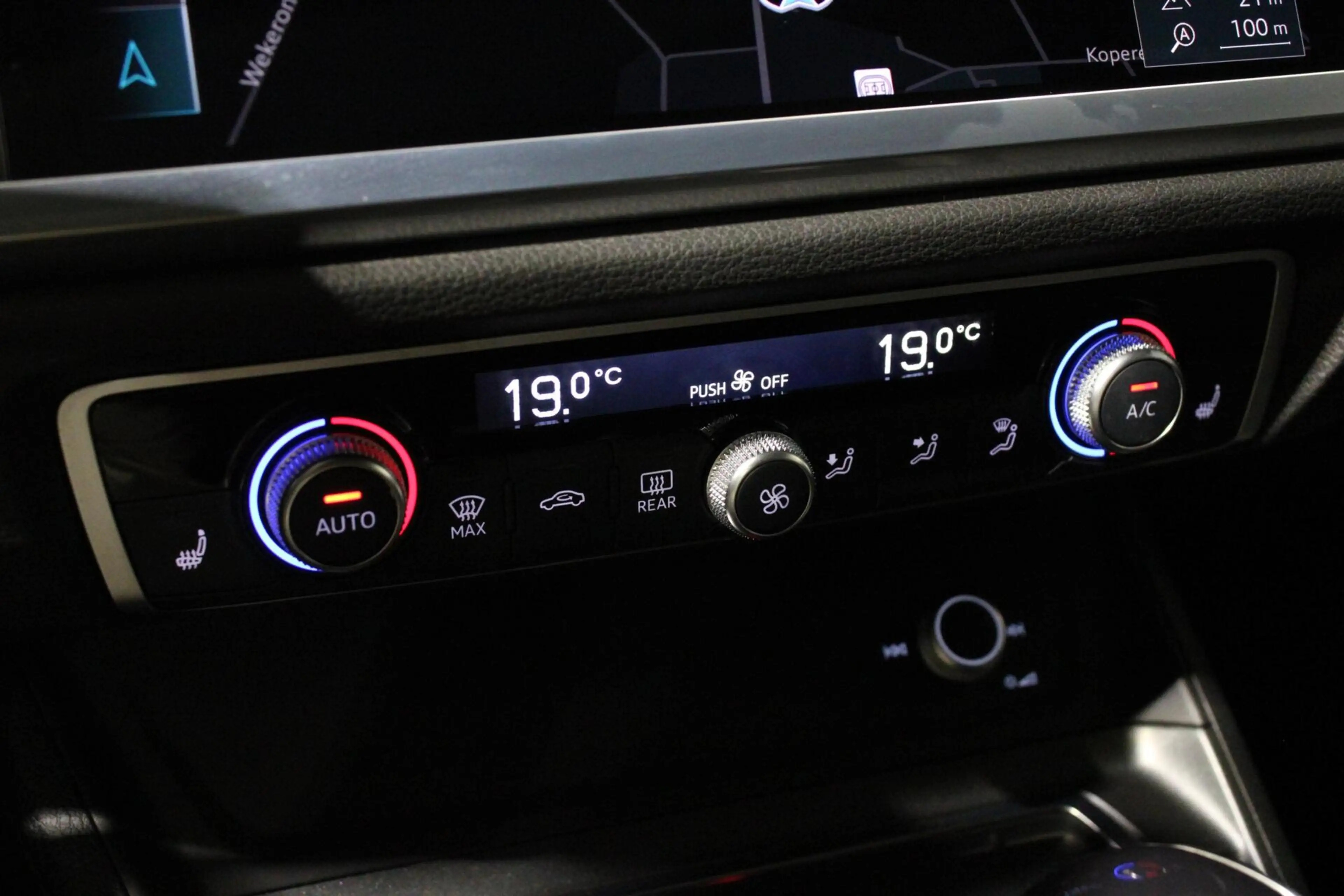 Audi Q3 Sportback 45 TFSIe S Edition | PANO | 360CAM | STO — photo 23