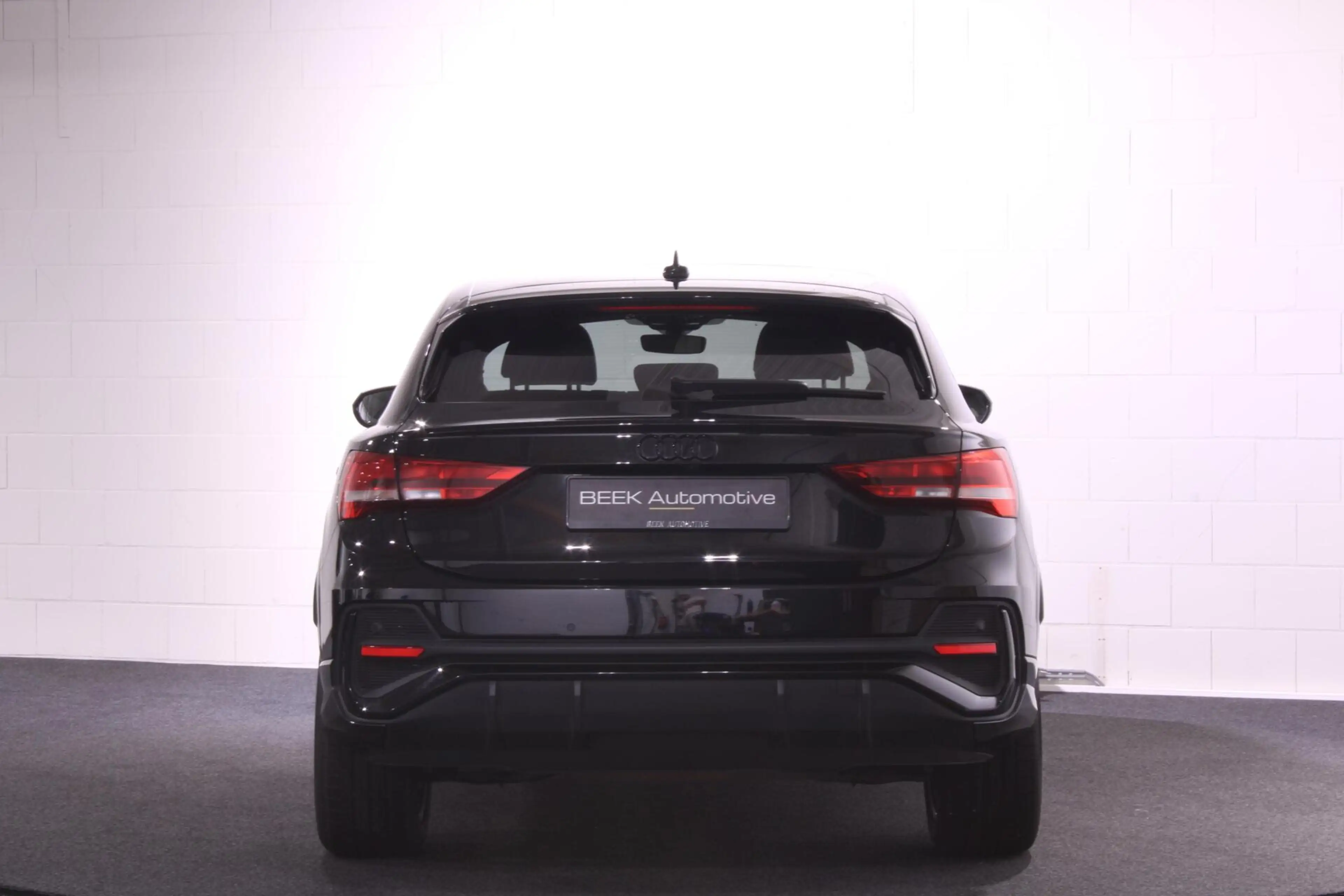 Audi Q3 Sportback 45 TFSIe S Edition | PANO | 360CAM | STO — photo 9
