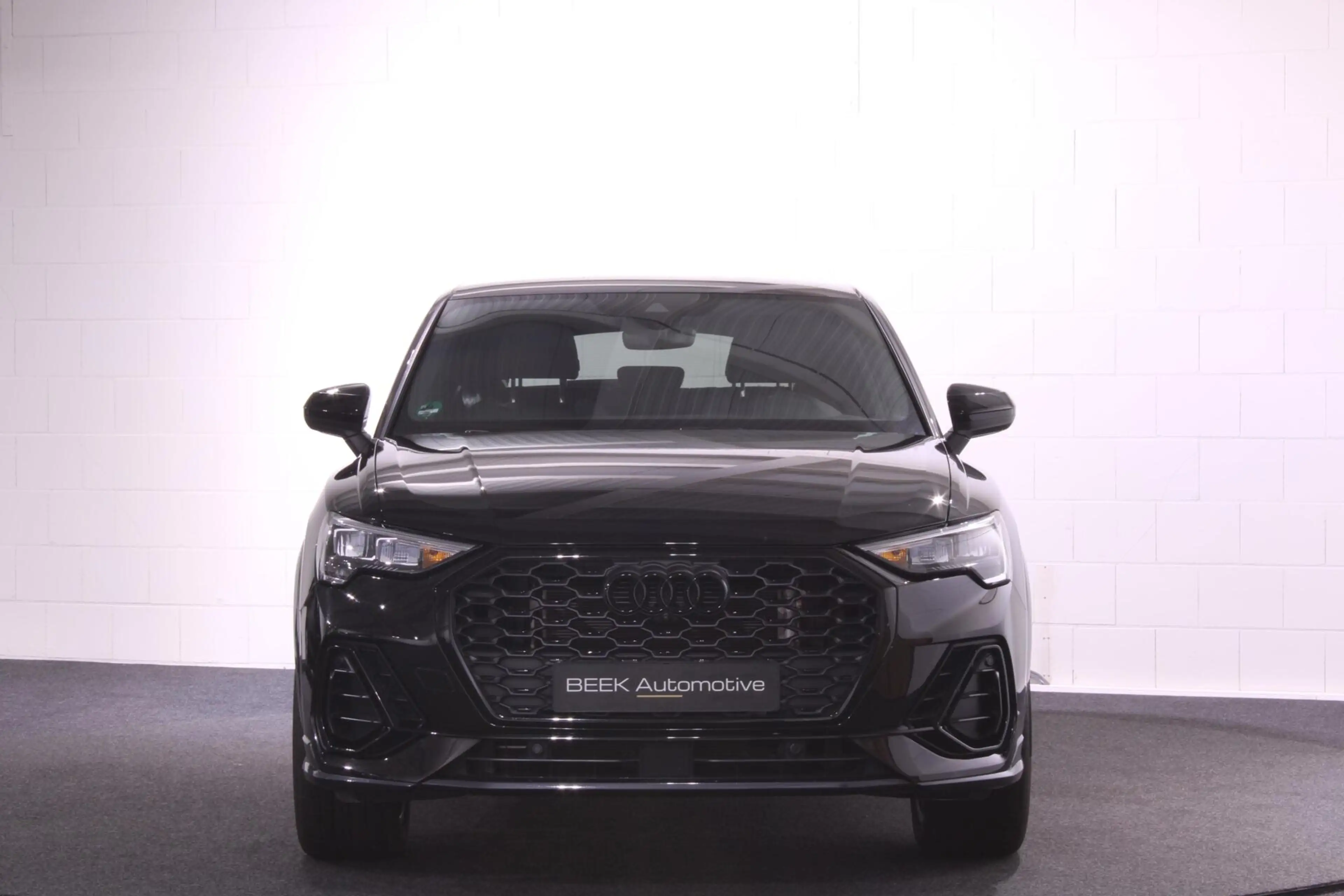 Audi Q3 Sportback 45 TFSIe S Edition | PANO | 360CAM | STO — photo 8