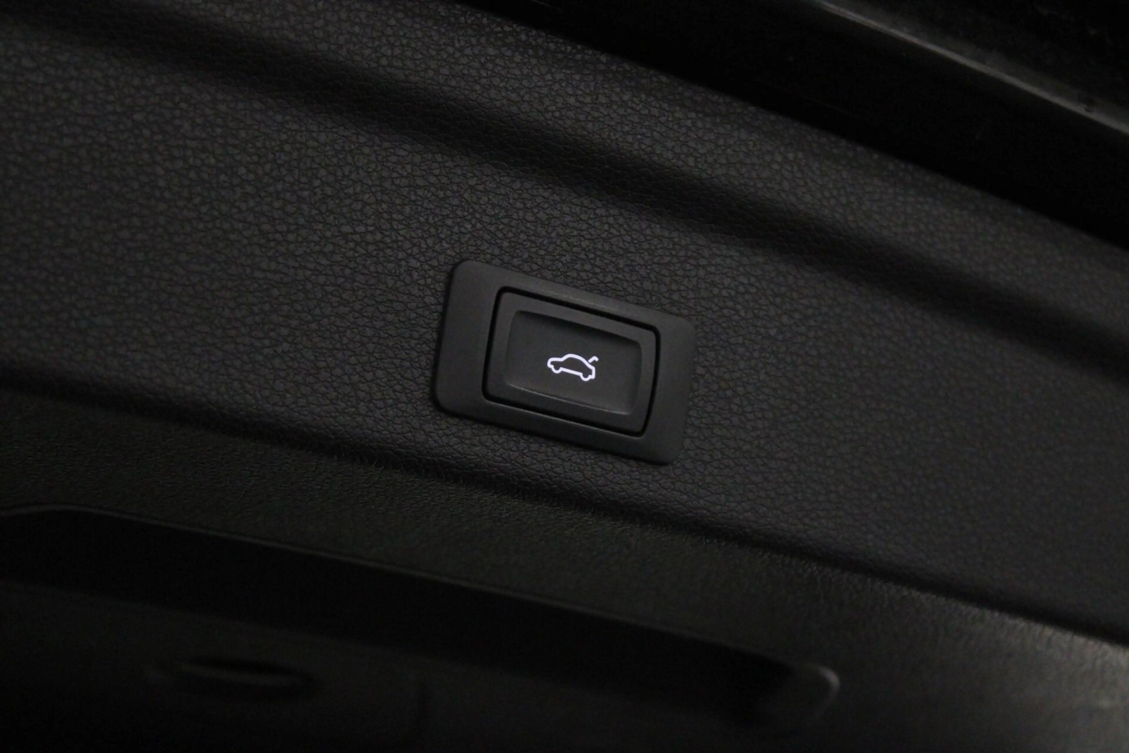 Audi Q3 Sportback 45 TFSIe S Edition | PANO | 360CAM | STO — photo 28