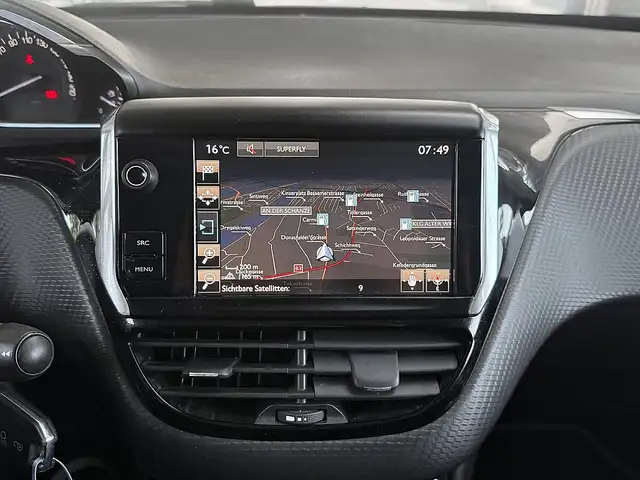 Peugeot 2008 view 14