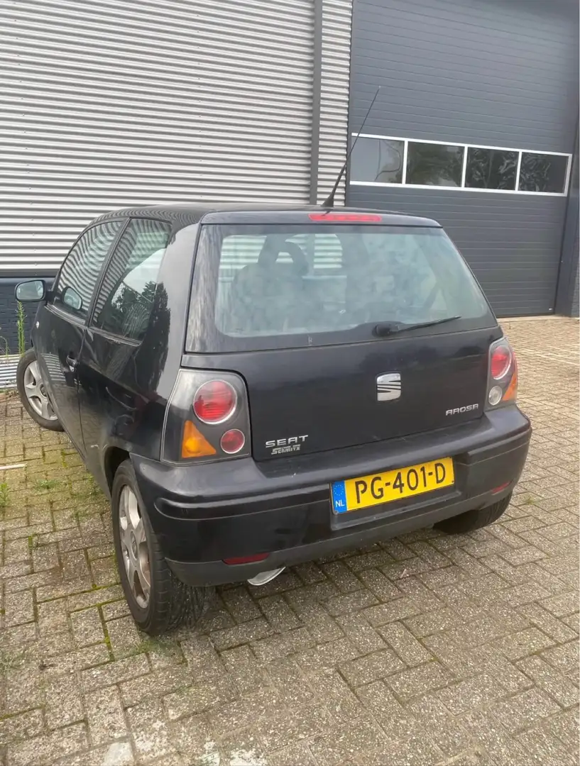 SEAT Arosa 1.0i Stella Negru - 2