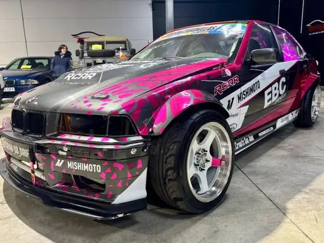 BMW 325 325i