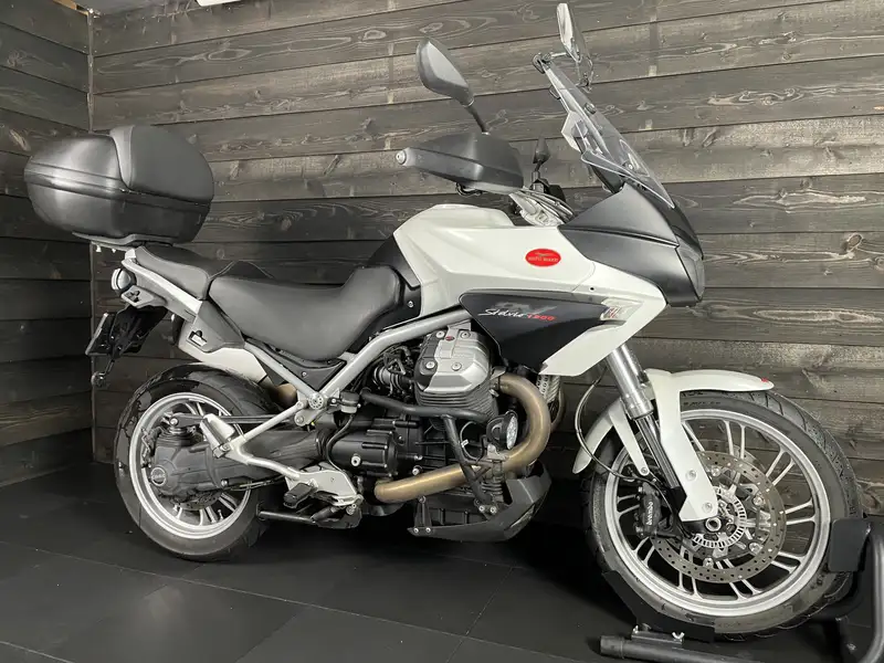 Moto Guzzi Stelvio 1200 - foto 2