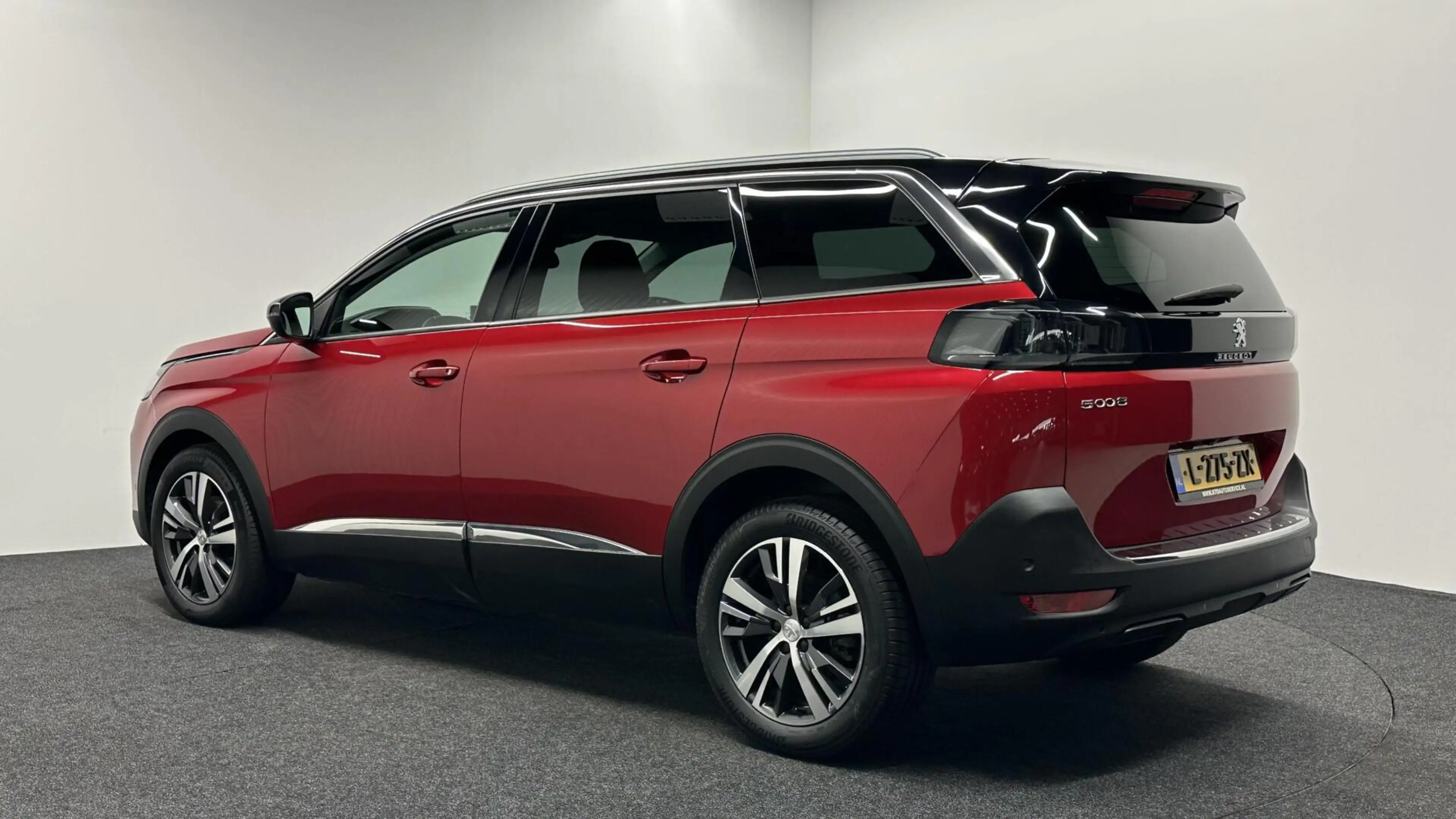 Peugeot 5008 1.2 PureTech Blue Lease Allure CAMERA LM ECC ADAPT — photo 4