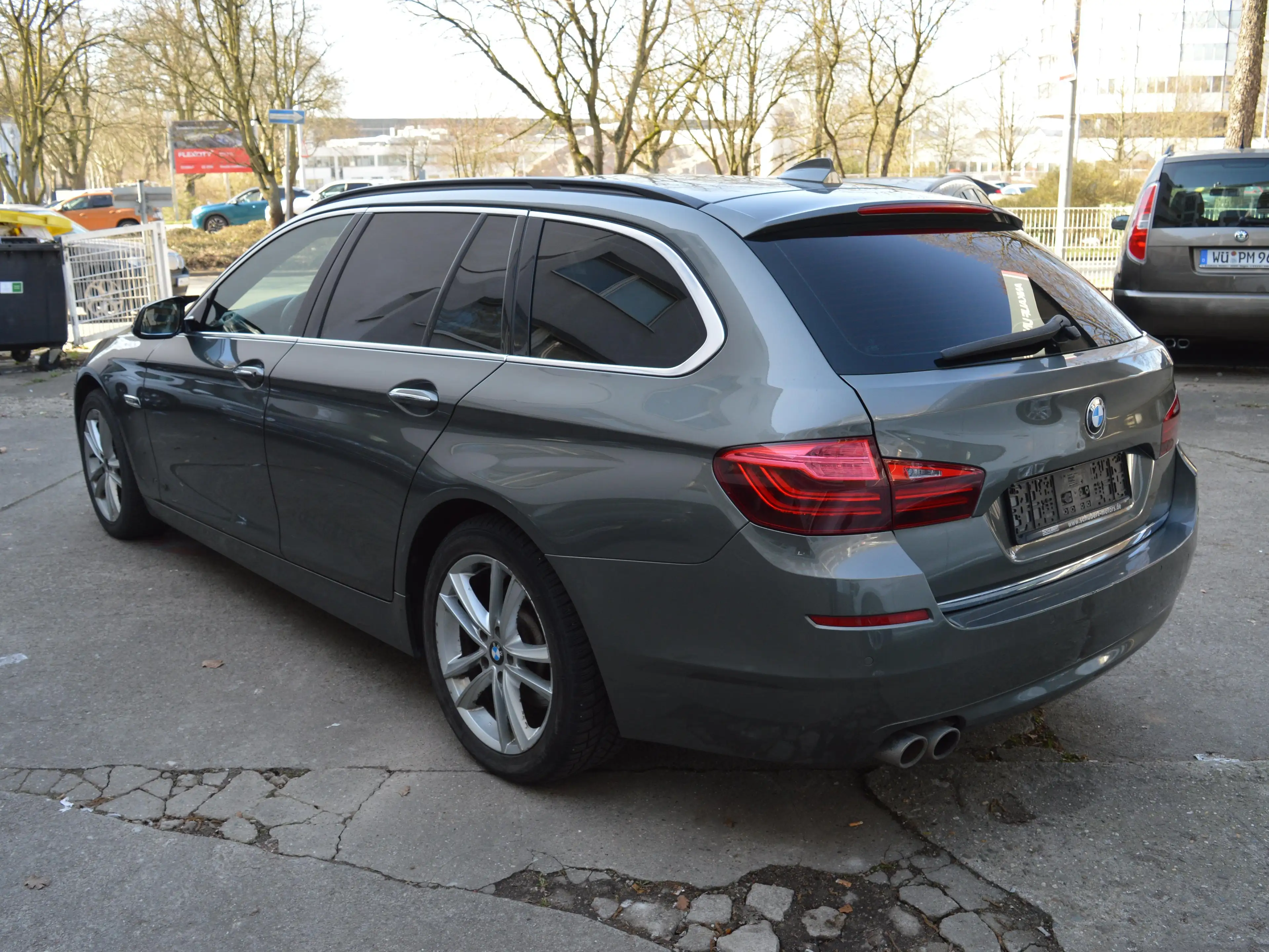 BMW 525 5er 525d xDrive Touring Sport-Aut. Luxury Line — photo 7