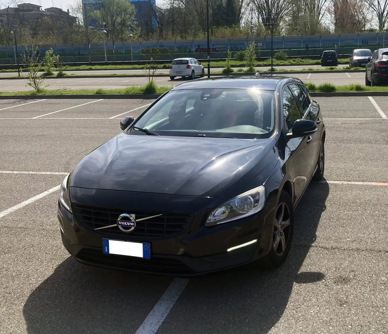 Volvo V60 V60 4X4 - 2.4 - D4 AWD geartronic Negro - 2