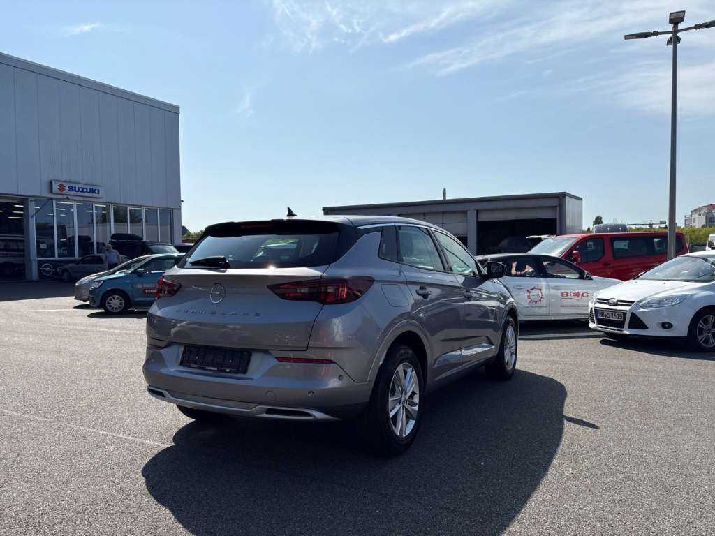 Opel Grandland