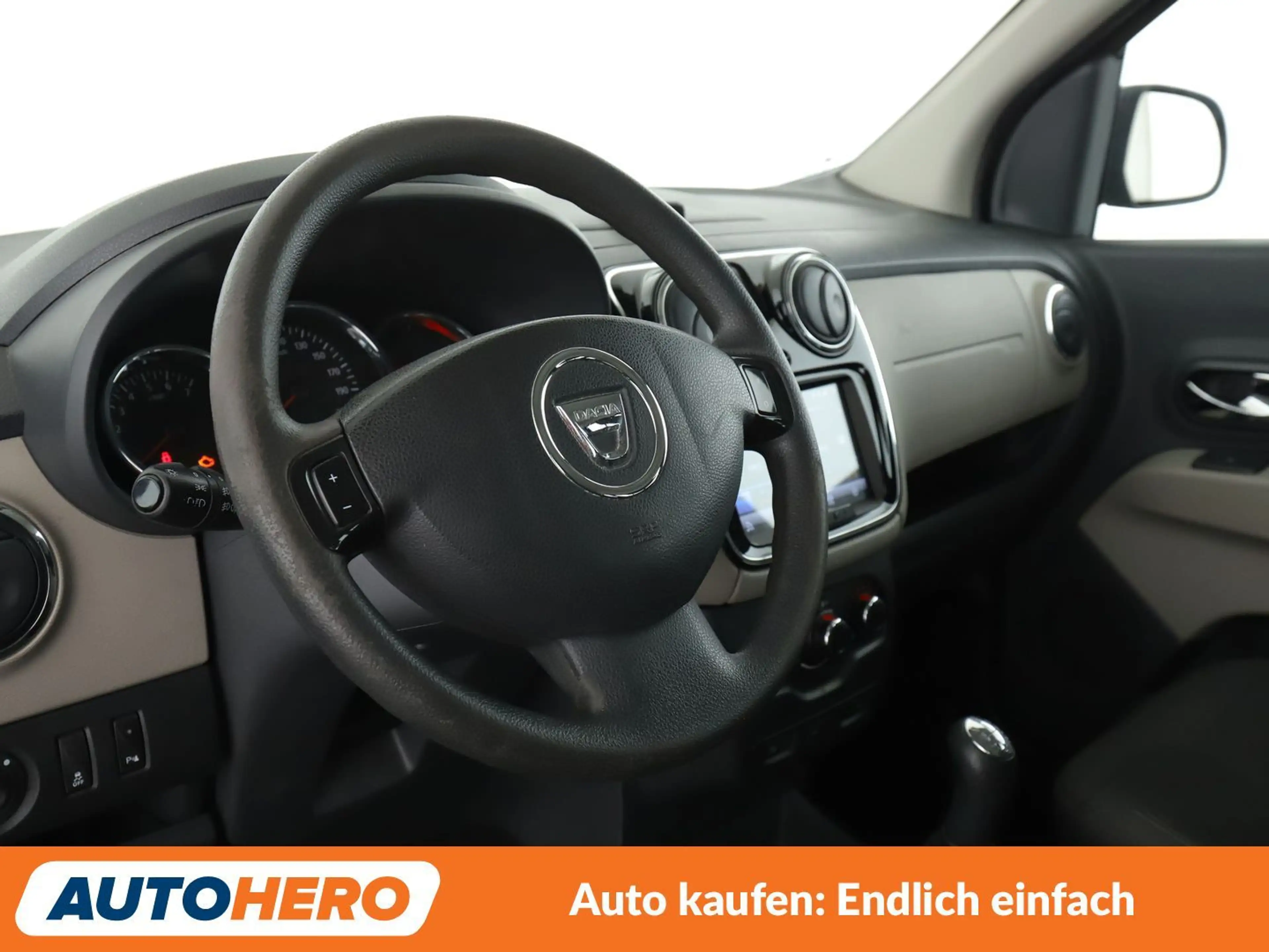Dacia Lodgy 1.2 TCe Laureate*CAM*PDC*RADIO* — photo 11