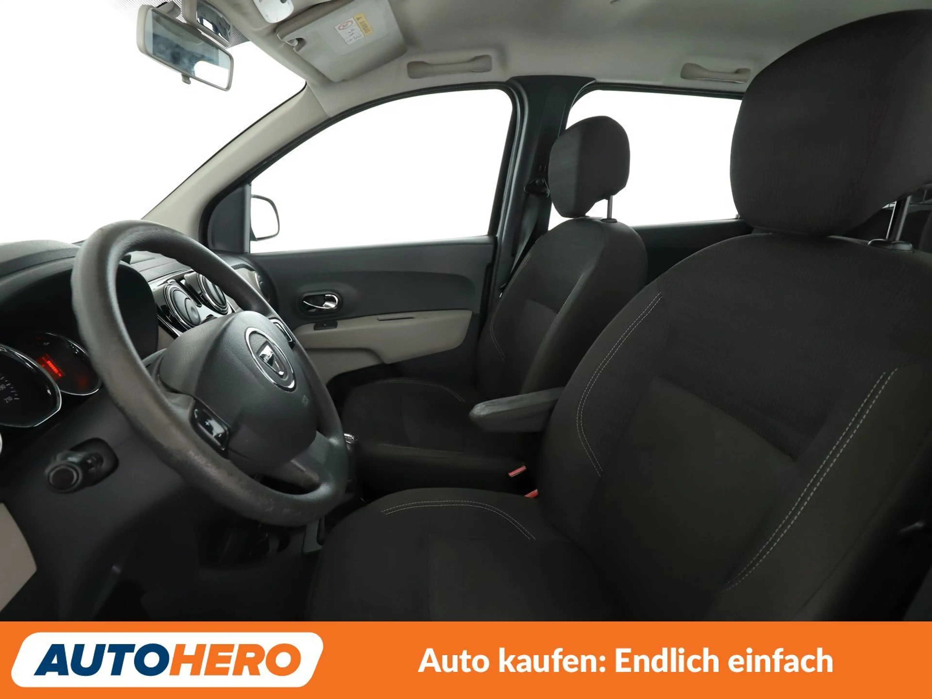 Dacia Lodgy 1.2 TCe Laureate*CAM*PDC*RADIO* — photo 10