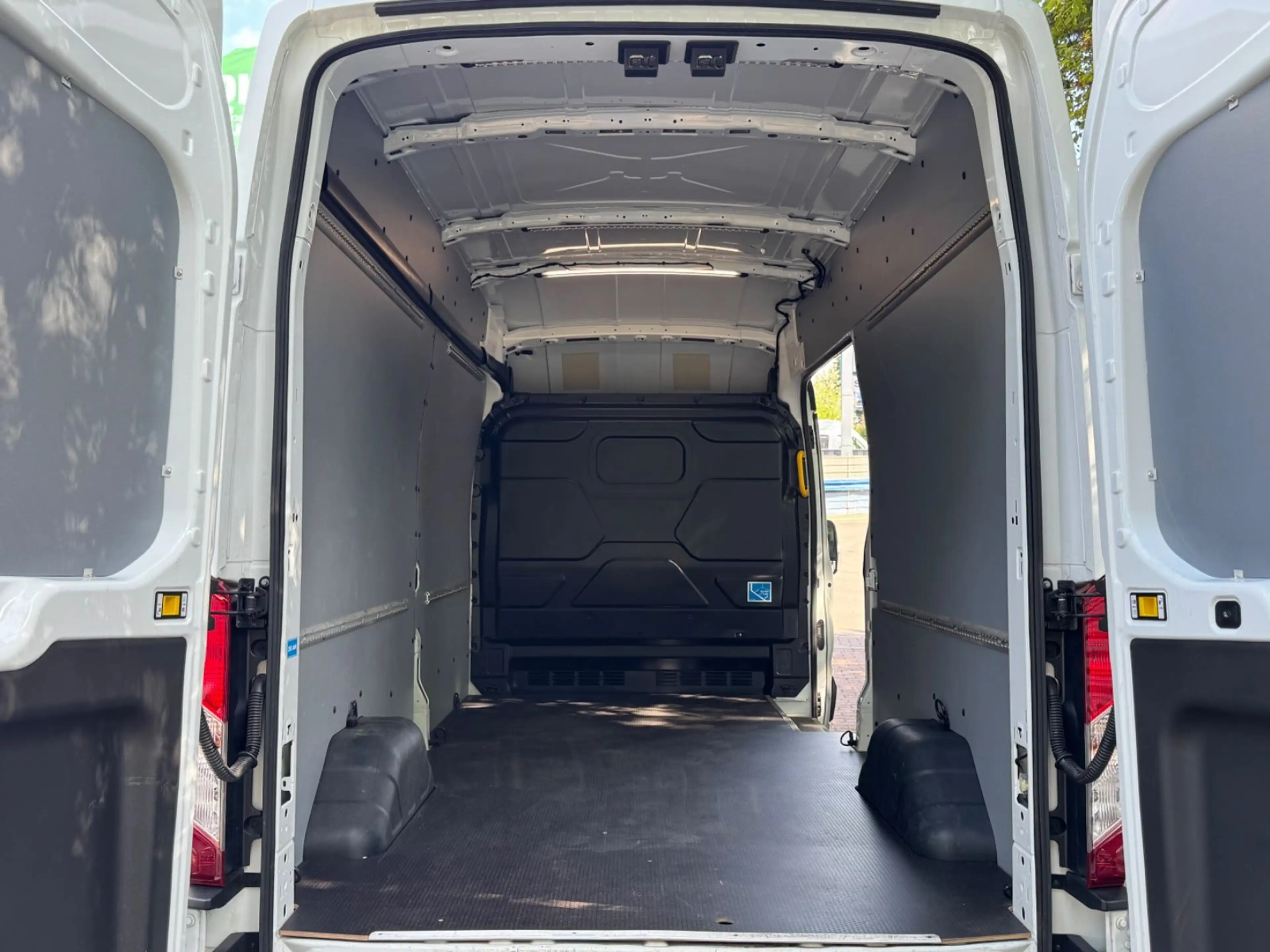 Ford Transit Kasten 350 L3H3 Trend*360°* Sync 4* — photo 13