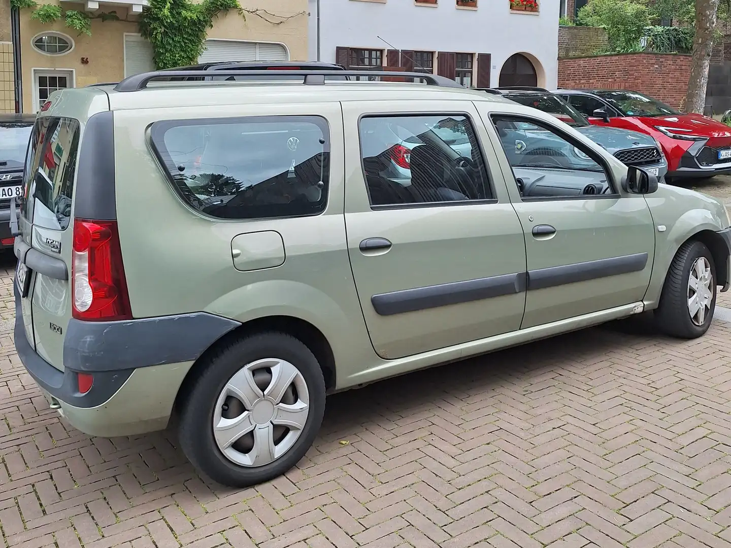 Dacia Logan Logan MCV Diesel MCV 1.5 dCi Laureate Beige - 1