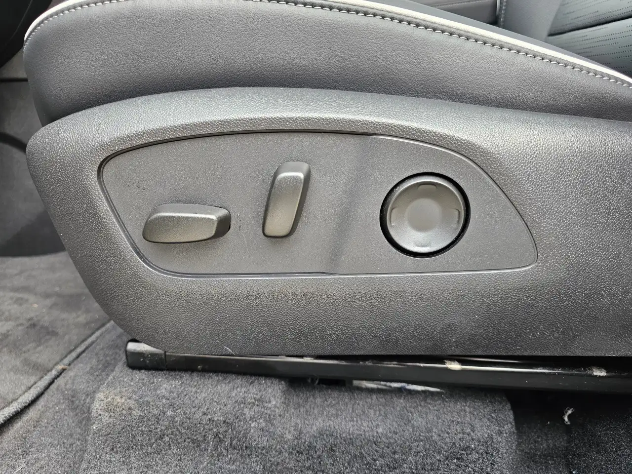 Buick Enclave снимка Buick Enclave