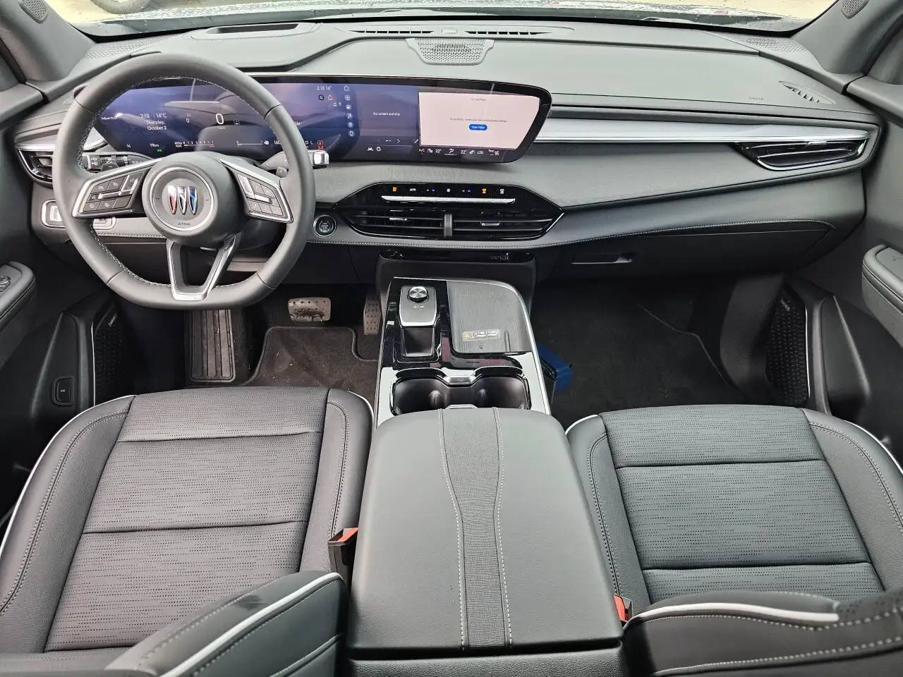 Buick Enclave снимка Buick Enclave
