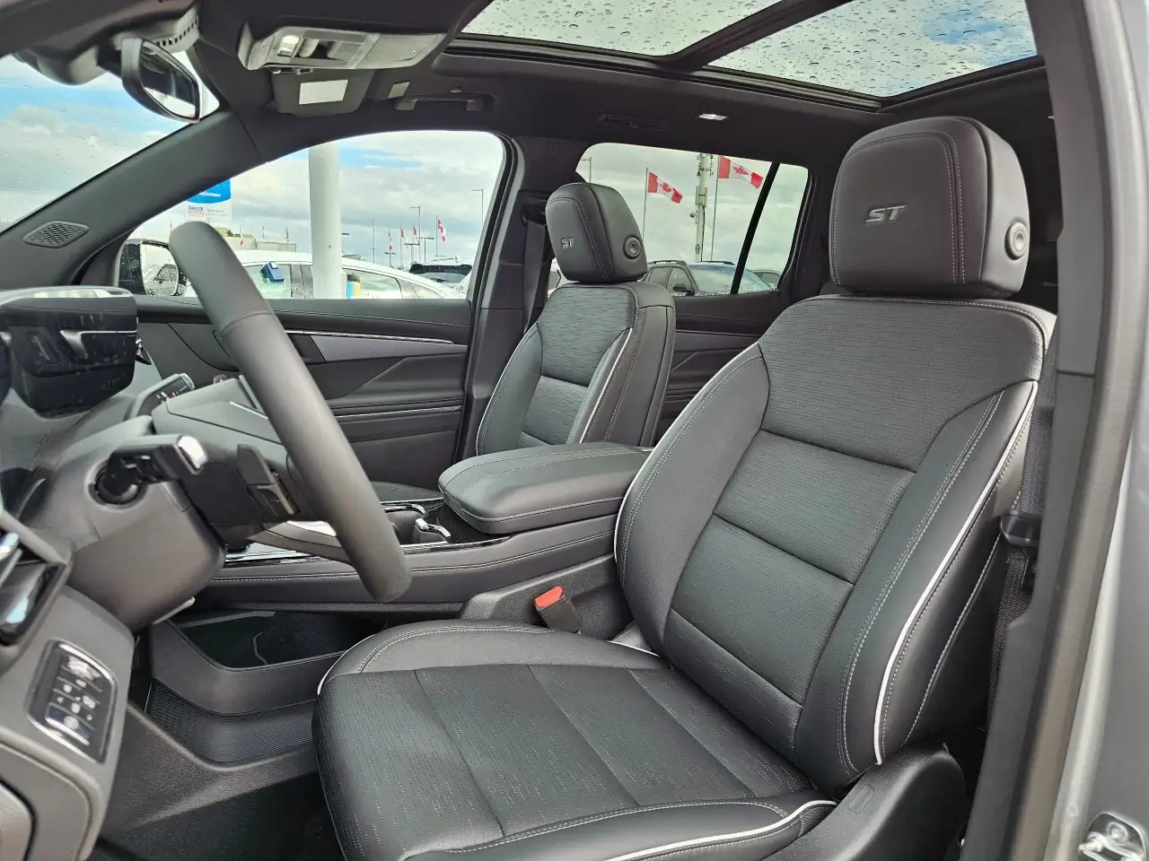 Buick Enclave снимка Buick Enclave