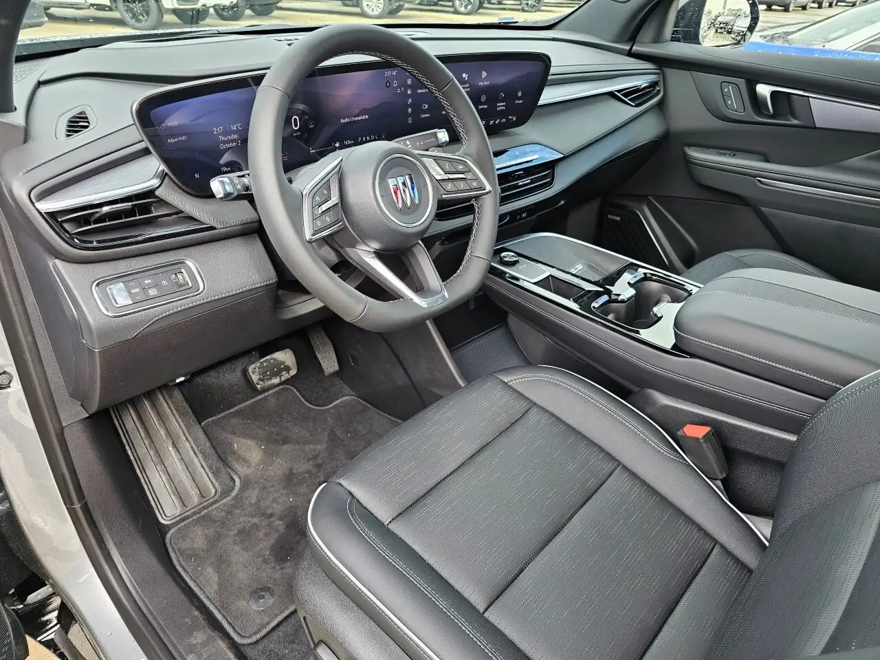 Buick Enclave снимка Buick Enclave