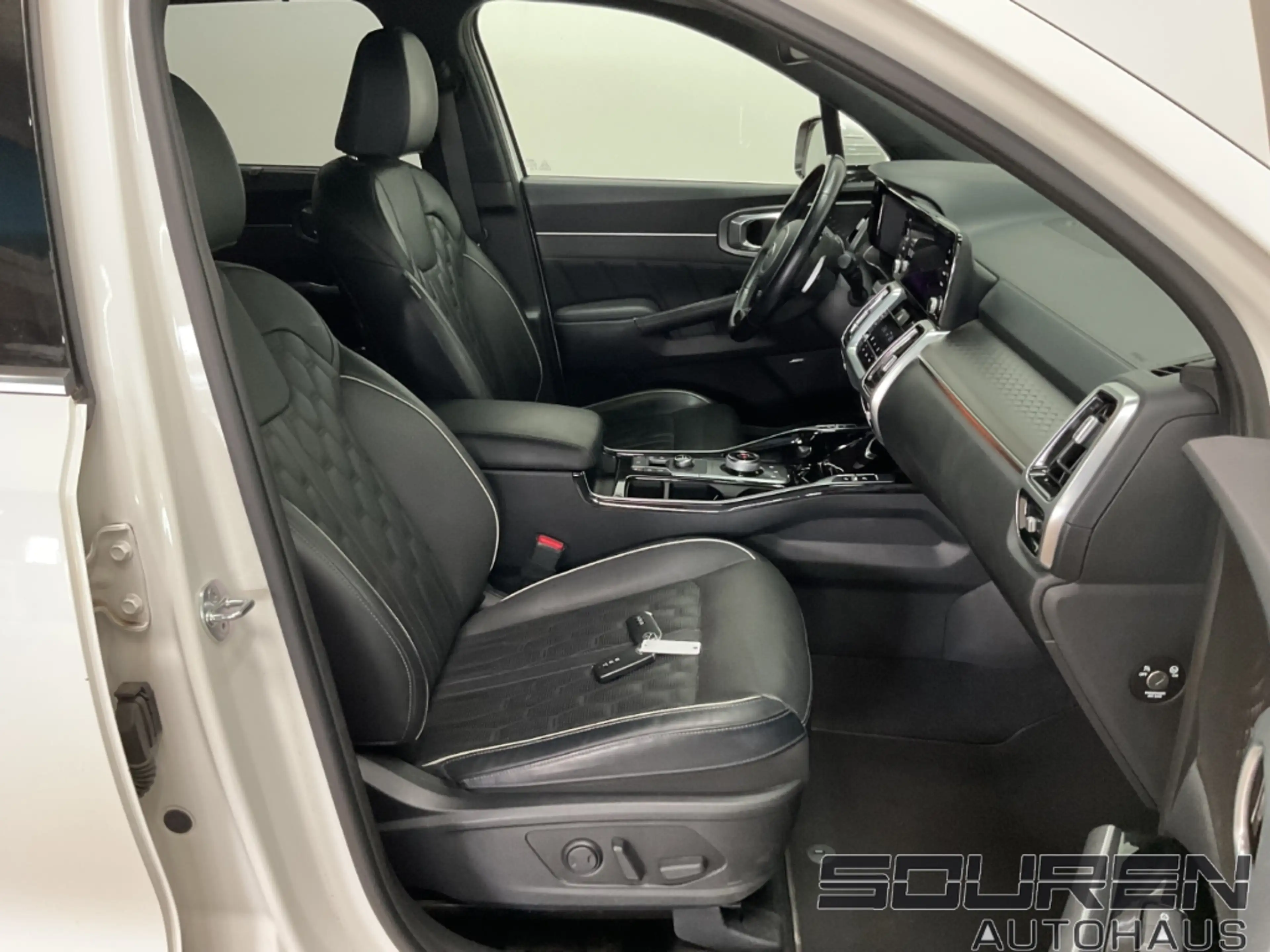 Kia Sorento 2.2D AWD DCT8 PLATINUM AHK Panoramadach — photo 6
