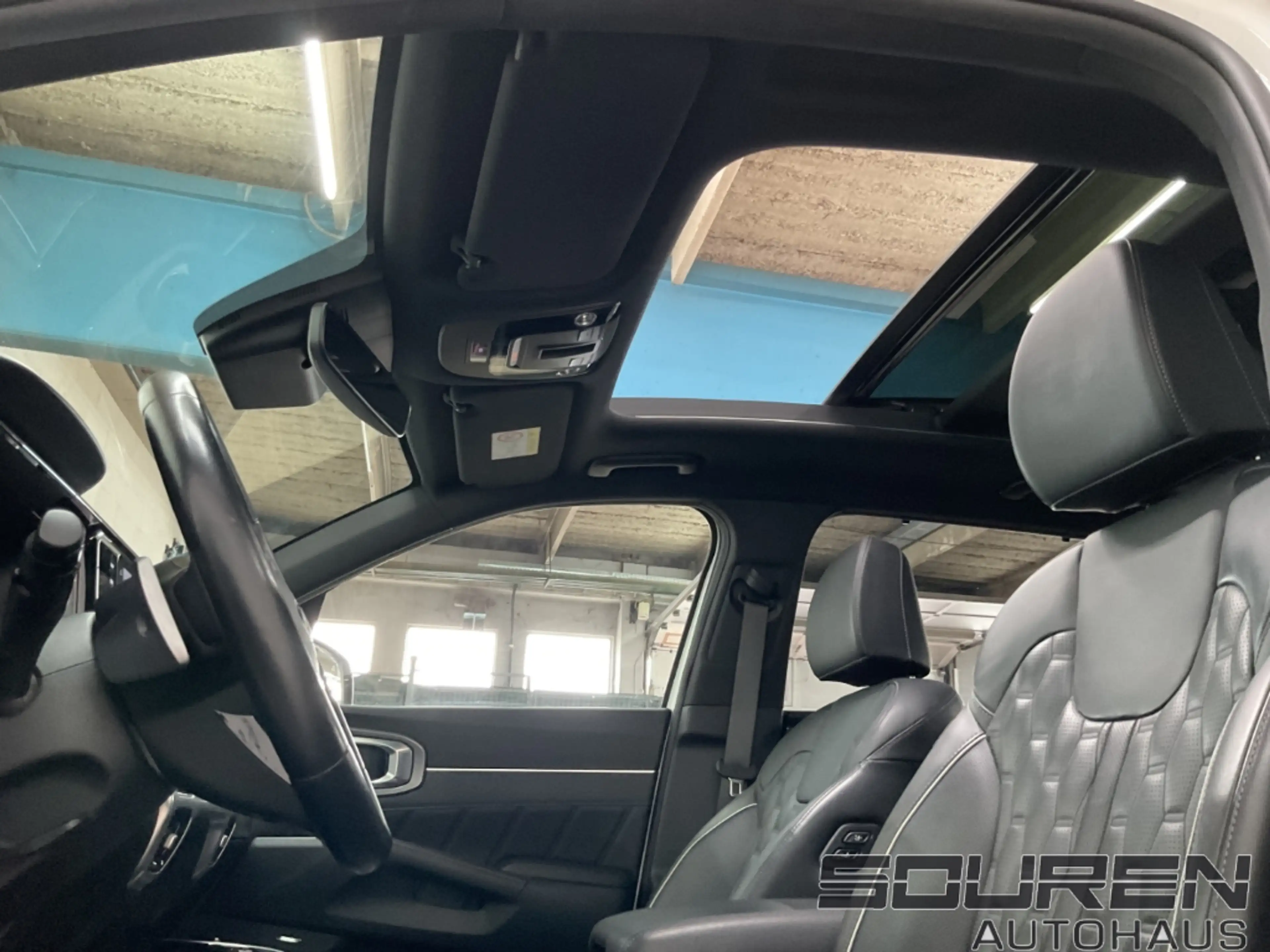 Kia Sorento 2.2D AWD DCT8 PLATINUM AHK Panoramadach — photo 12