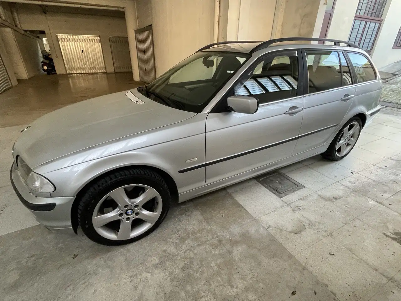 BMW 330 xi 4X4 E46 Touring GPL STORICA ESENTE BOLLO, foto 1