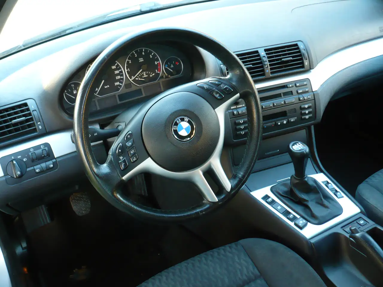 BMW 330 xi 4X4 E46 Touring GPL STORICA ESENTE BOLLO, foto 6