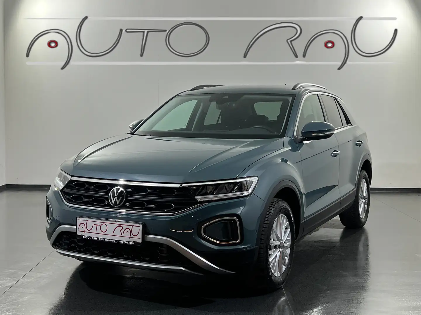 Volkswagen T-Roc 1.0 TSI Life *LED*PDC*APP-CON* Blau - 1