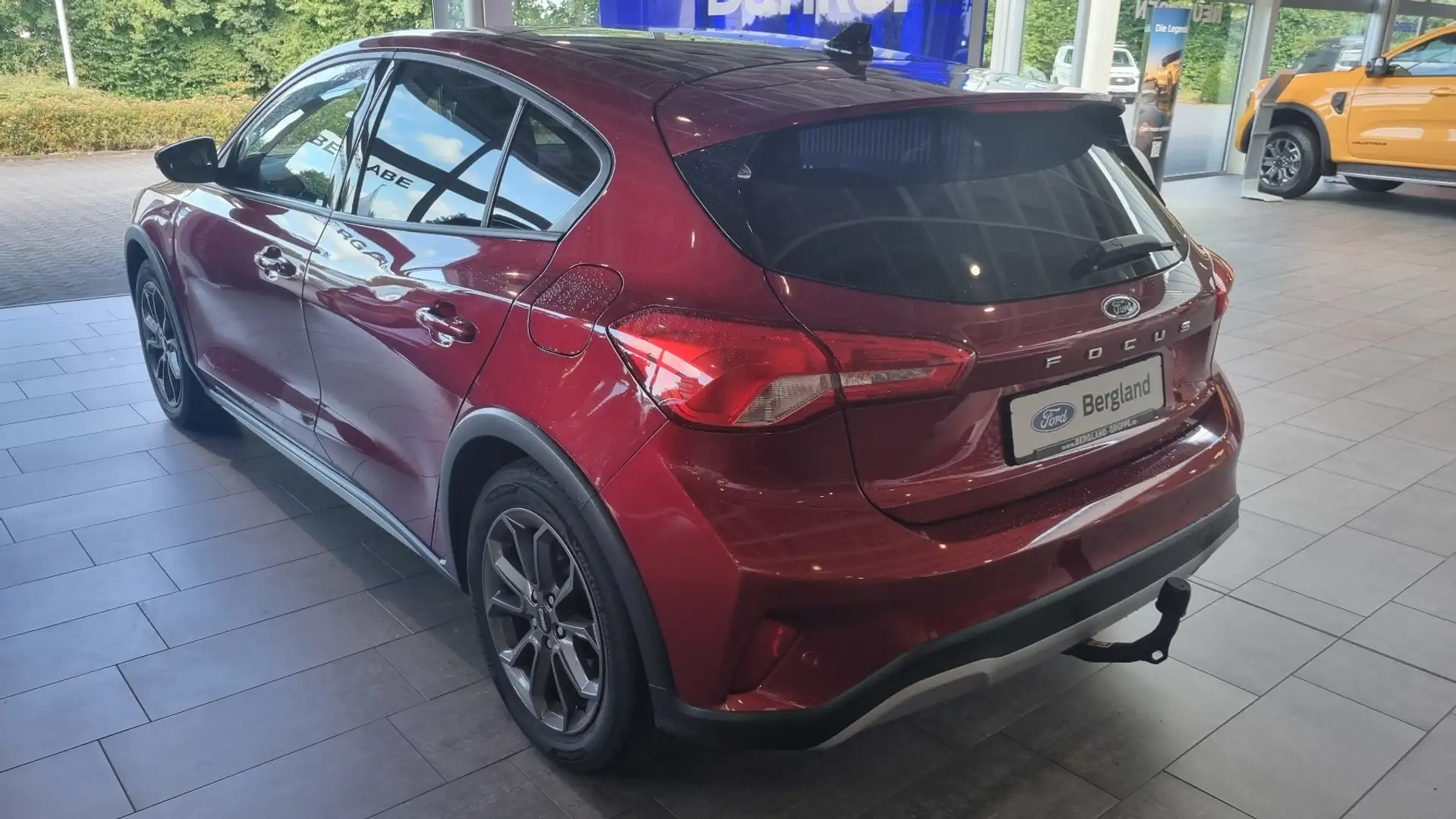 Ford Focus ACTIVE Rot - 2