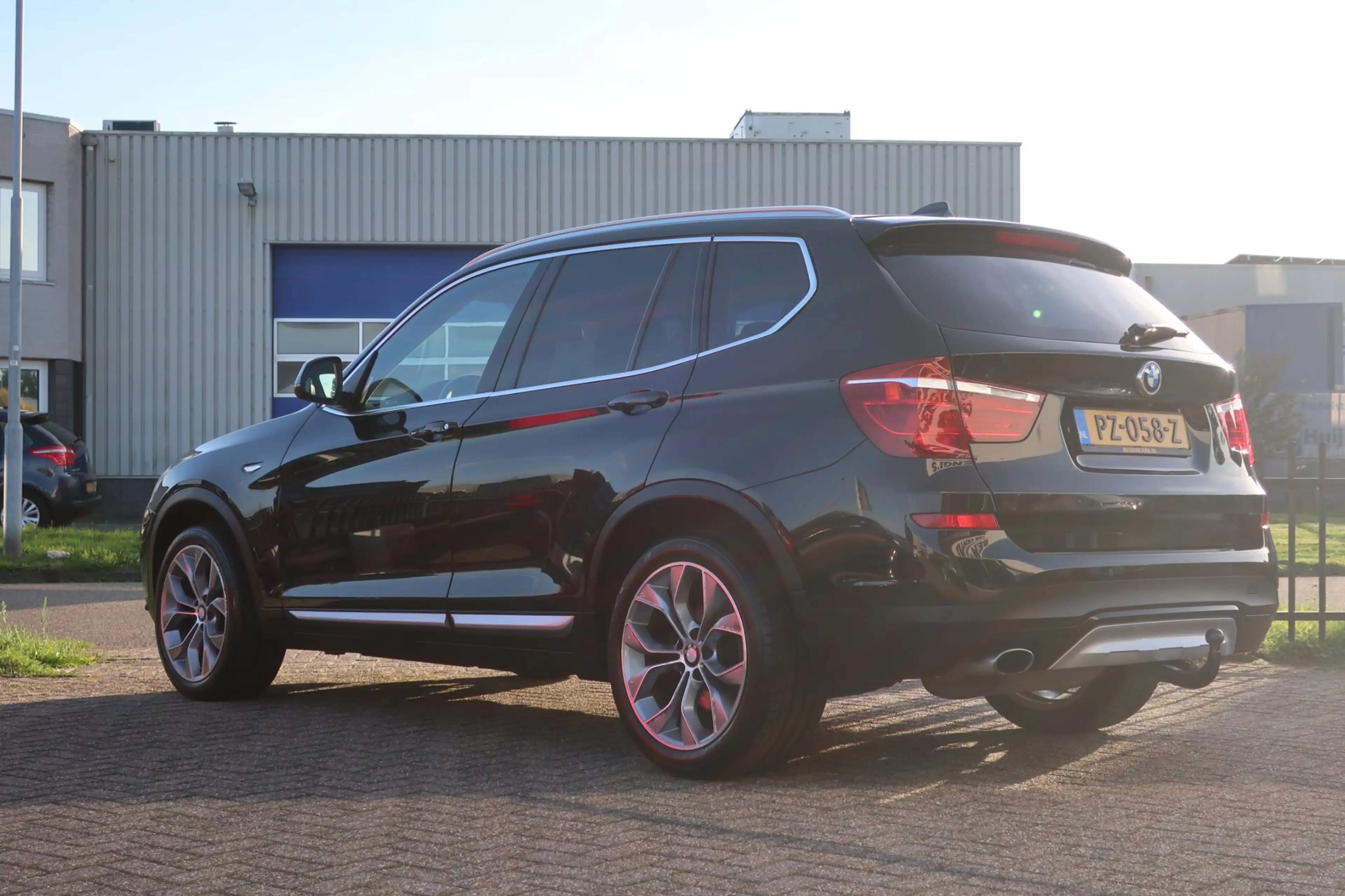 BMW X3 XDrive20d Centennial High Executive 2e EIG_LED_PAN — photo 11