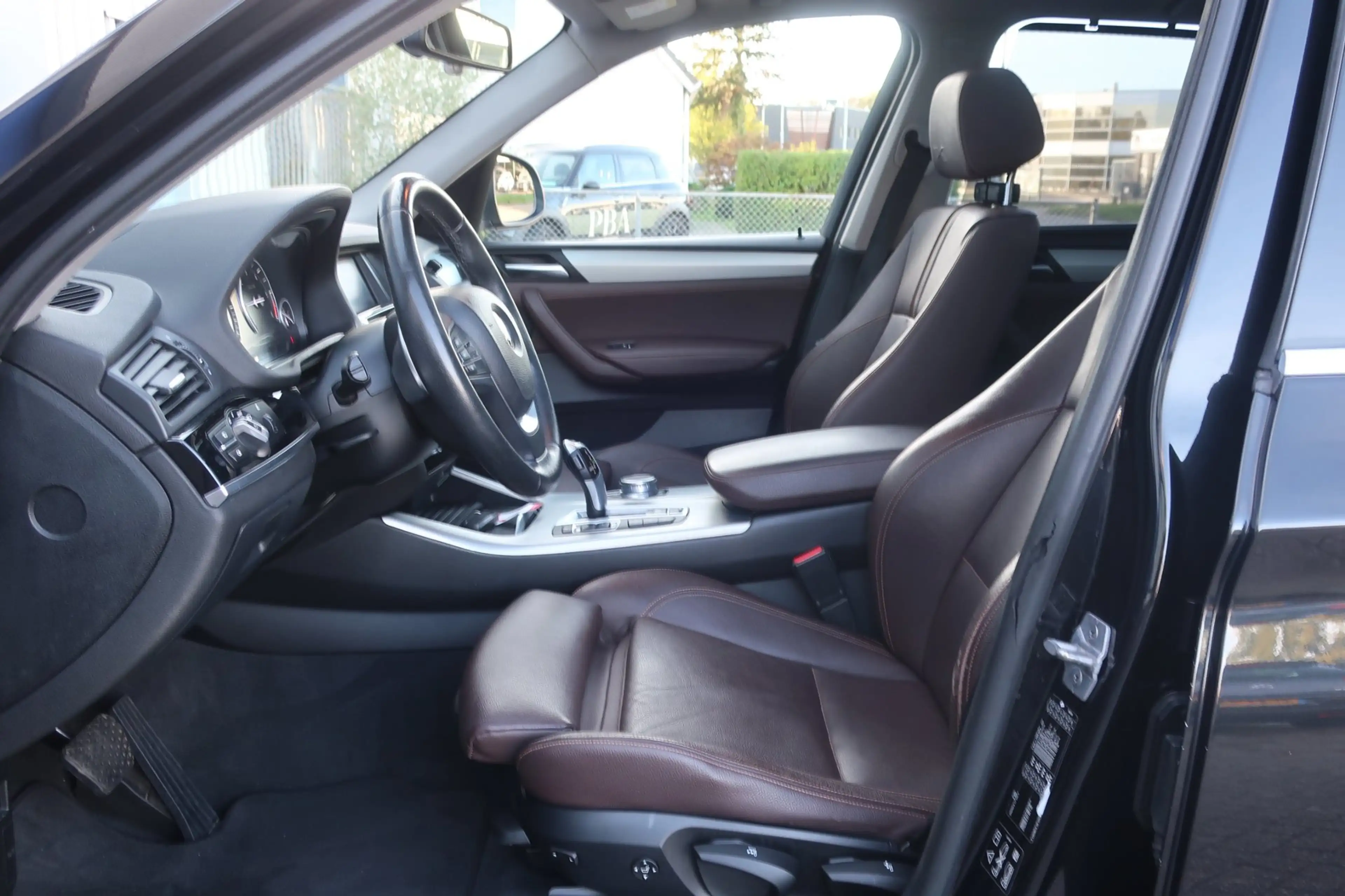 BMW X3 XDrive20d Centennial High Executive 2e EIG_LED_PAN — photo 23
