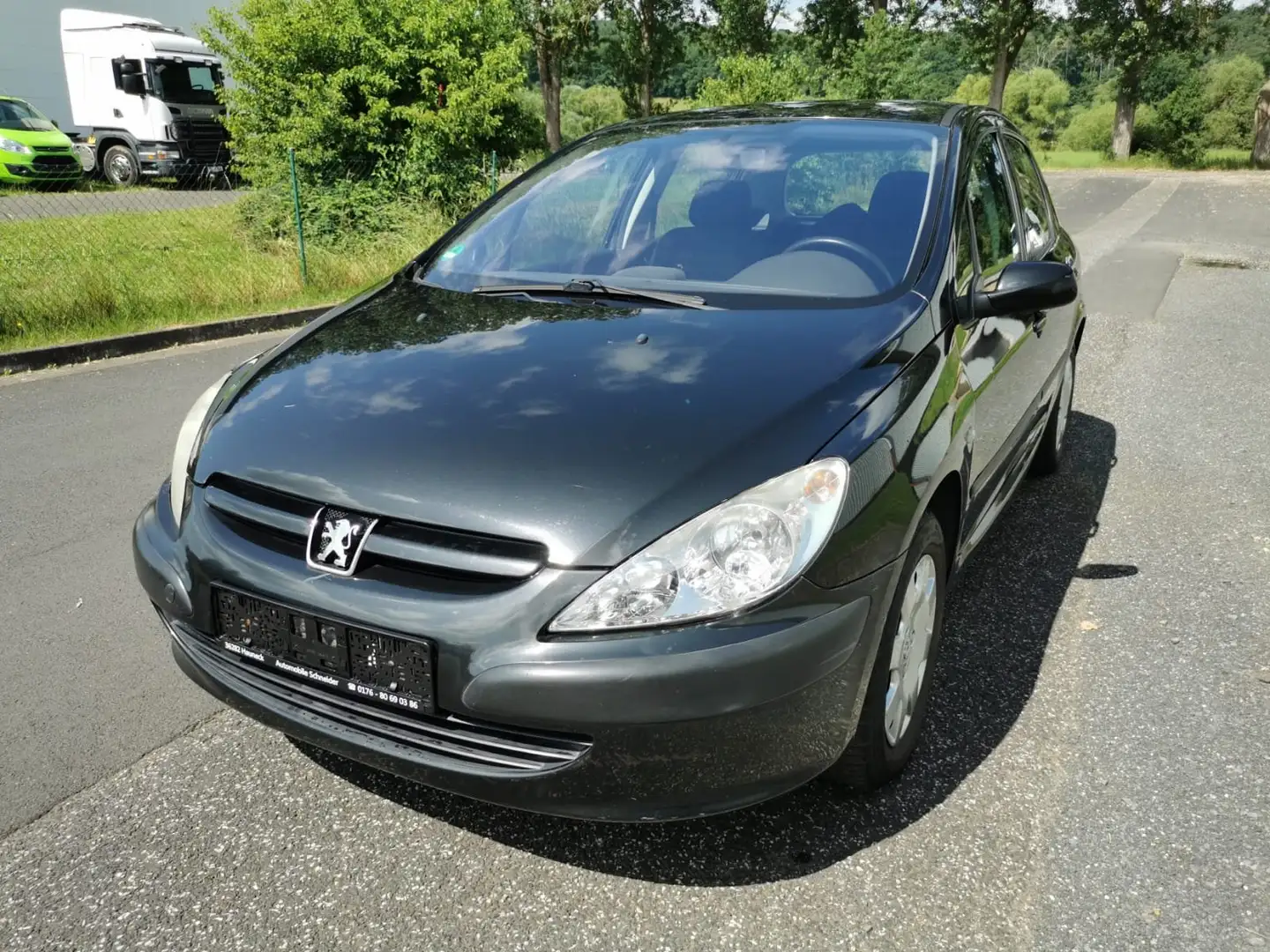 Peugeot 307 Grande Filou Cool TÜV 06/2027 KLIMA Schwarz - 1