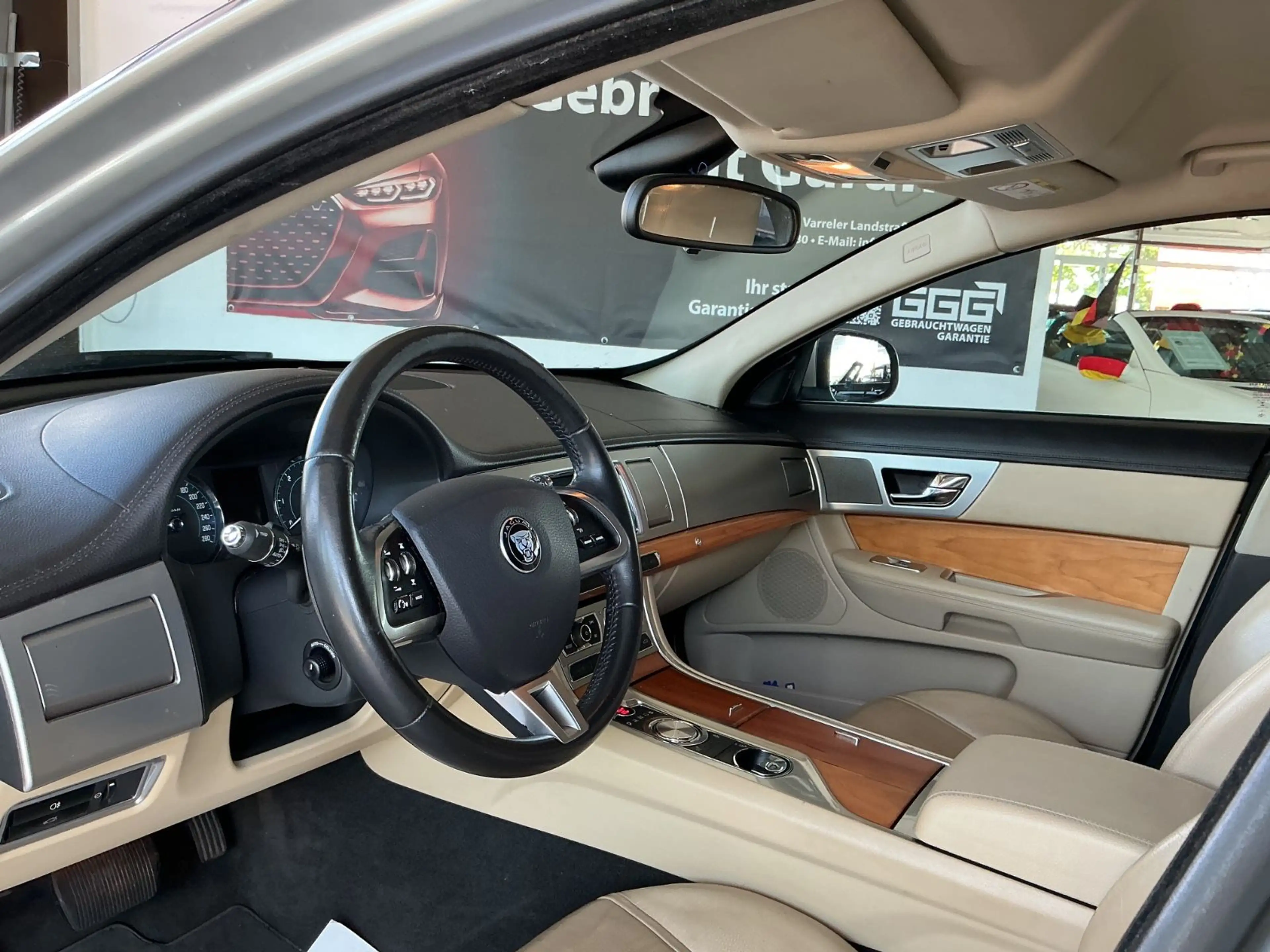 Jaguar XF Sportbrake 2.2 Diesel * Sportpaket * Tempomat — photo 13