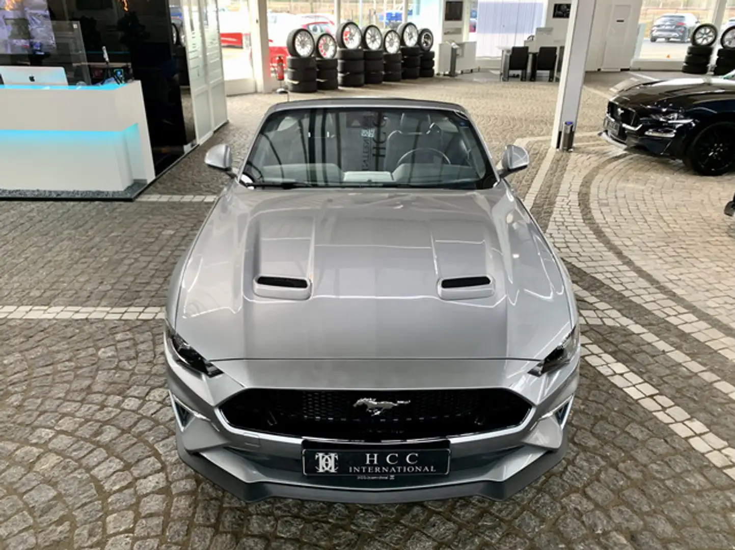 Ford Mustang GT V8 Cabrio 6gang + FGS 7J /100TKM Silber - 2