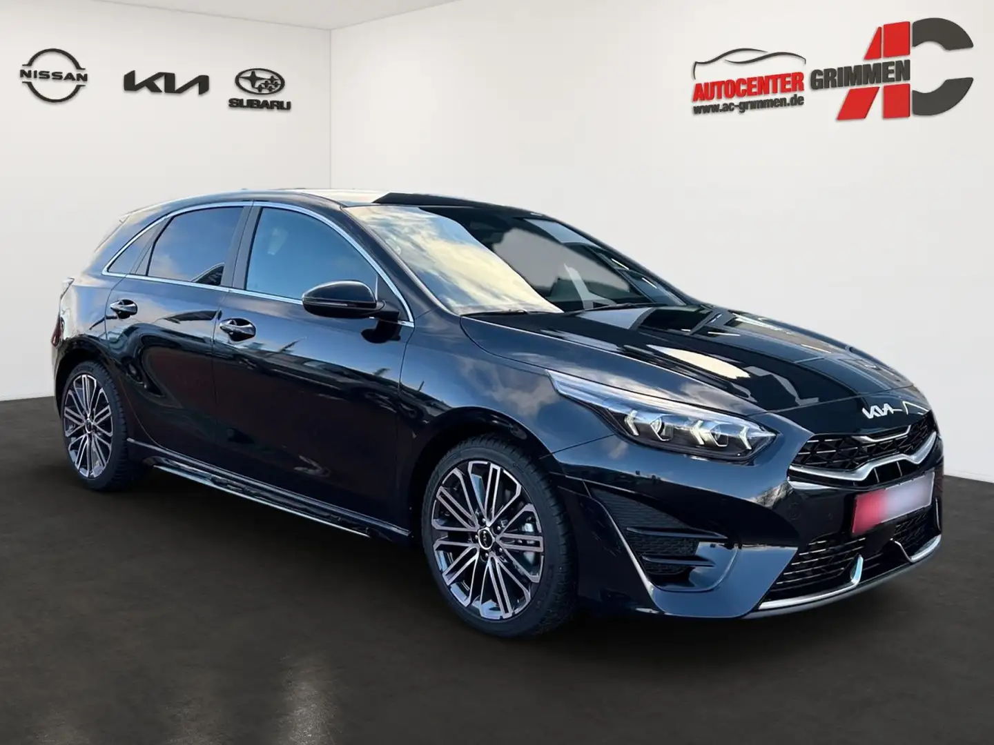 Kia Ceed / cee'd CEED 1.5T 140 DCT7 GTL TEC 18Z Schwarz - 2