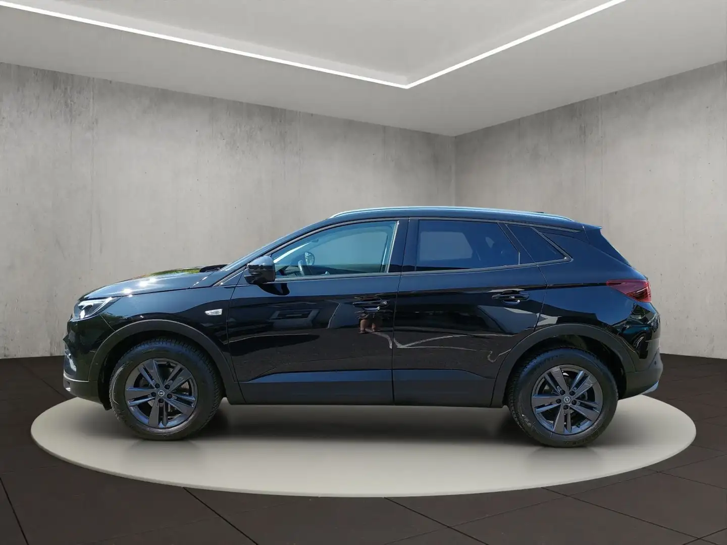 Opel Grandland X Design Line 1.2 Direct Injection Tur Schwarz - 2