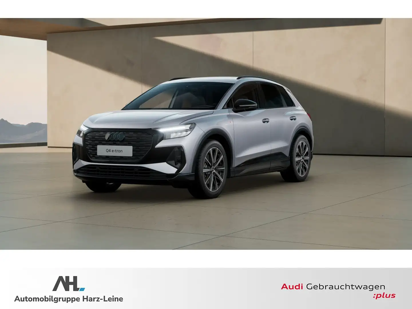 Audi Q4 e-tron 45 e-tron S line AHK Silber - 1