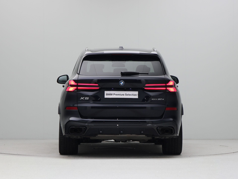 BMW X5 xDrive50e — photo 9