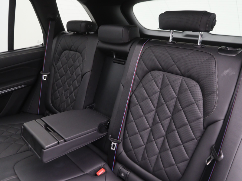 BMW X5 xDrive50e — photo 13