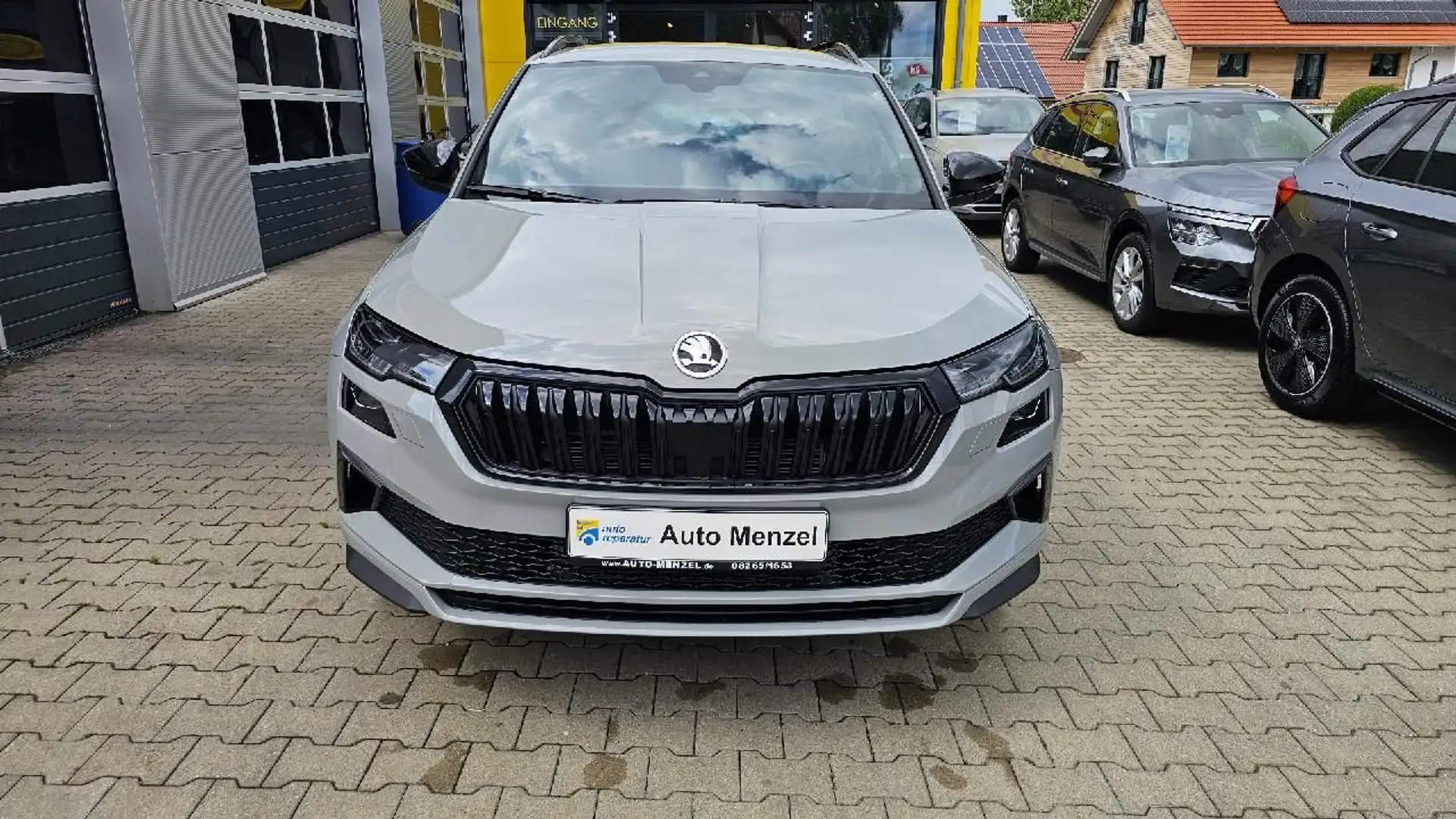 Skoda Karoq Sportline ACC/AHK/virt.Pedal/Navi/Kamera Gris - 2