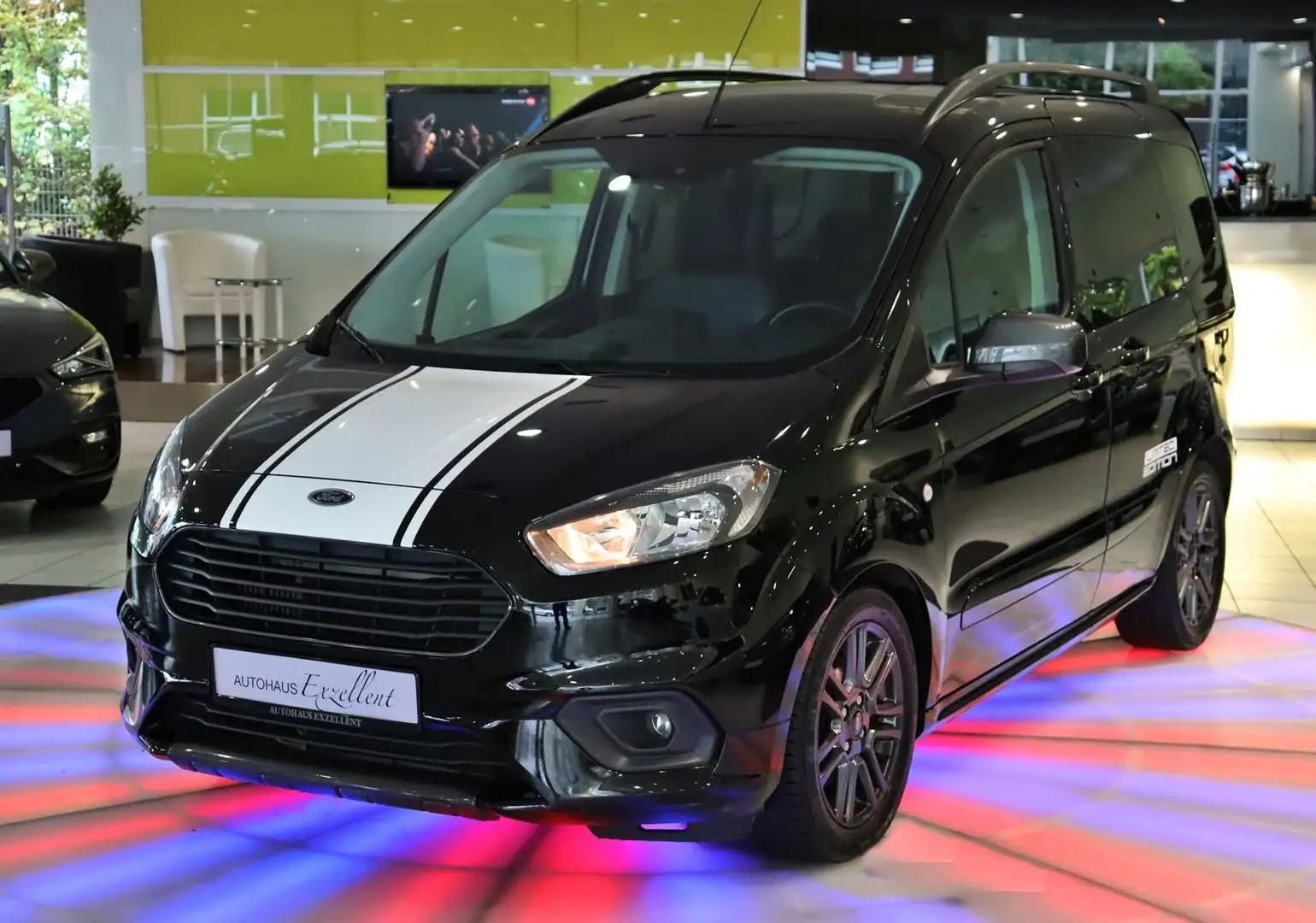Ford Tourneo Courier Sport*LEDER*KLIMA*ALU*MFL*SHZ*BC Schwarz - 1