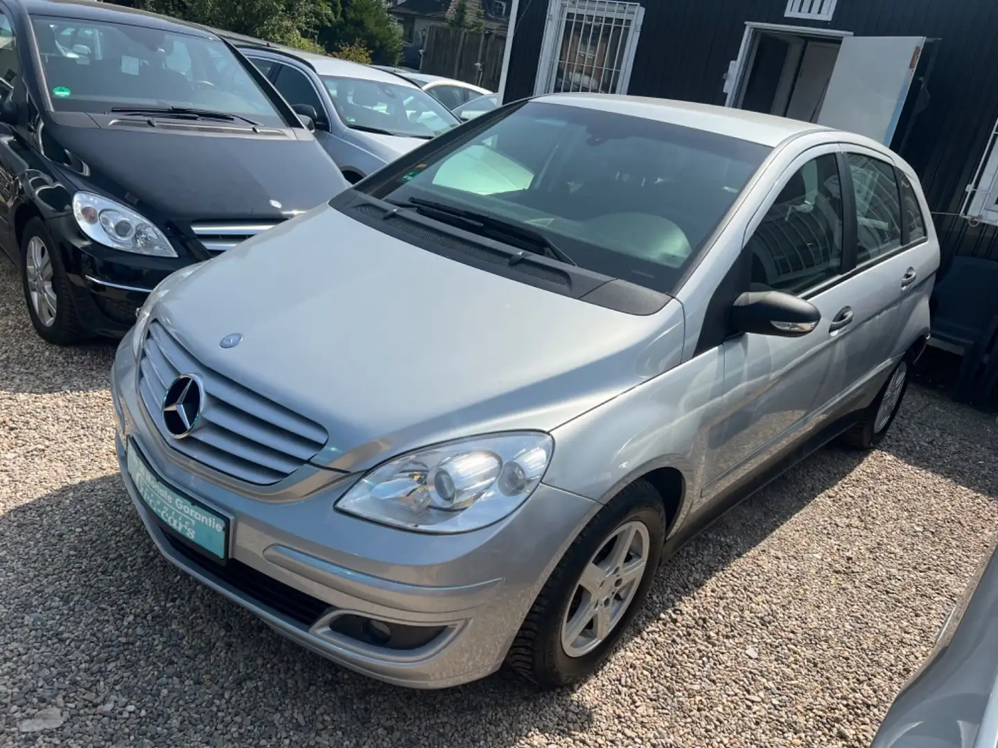 Mercedes-Benz B 170 B -Klasse B 170*TÜV NEU*KLIMA*SEHR SAUBER* Plateado - 1