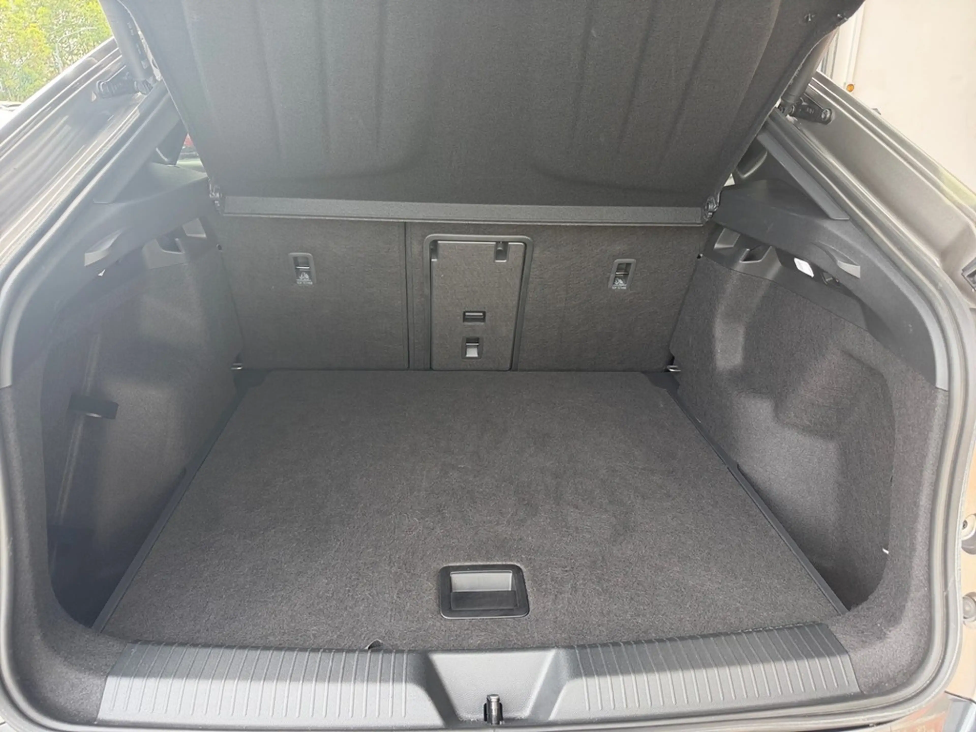 CUPRA Tavascan 250KW 4Drive VZ — photo 13